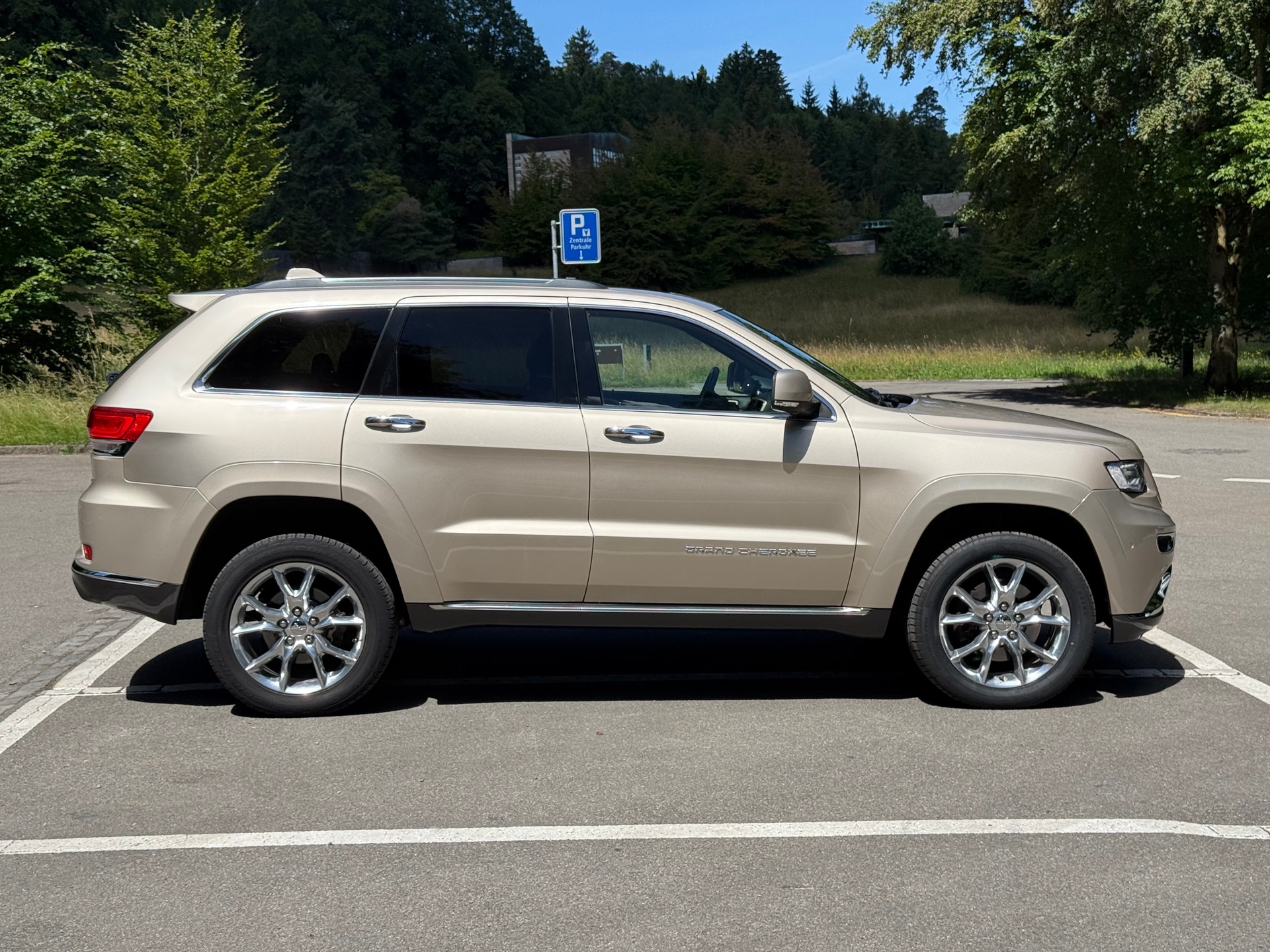 JEEP Grand Cherokee 3.0 CRD 250 Summit-image-6