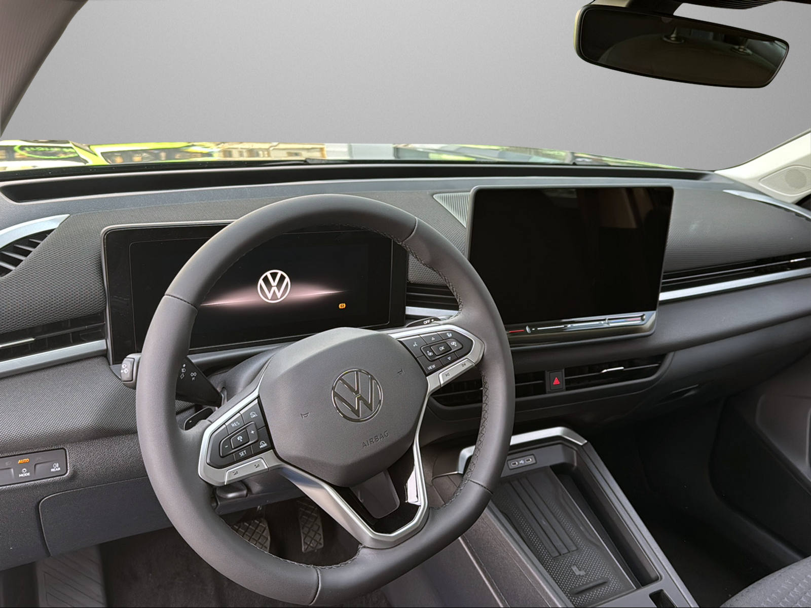 VW T-Roc 1.5 eTSI mHEV Life DSG-image-7