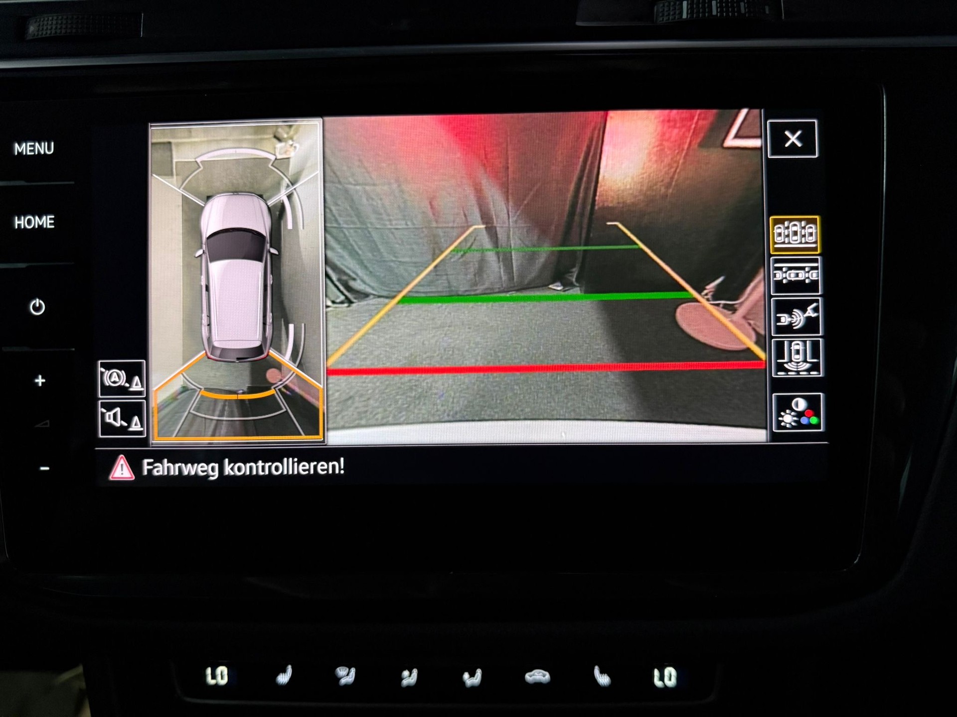 VW Tiguan 2.0TSI Highline R-Line 4Motion DSG / Top Austattung / Anhängerkupplung /-image-11