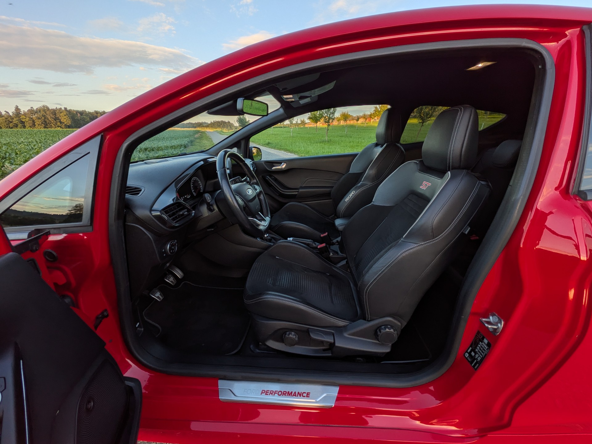 FORD Fiesta 1.5 SCTi ST3-image-13
