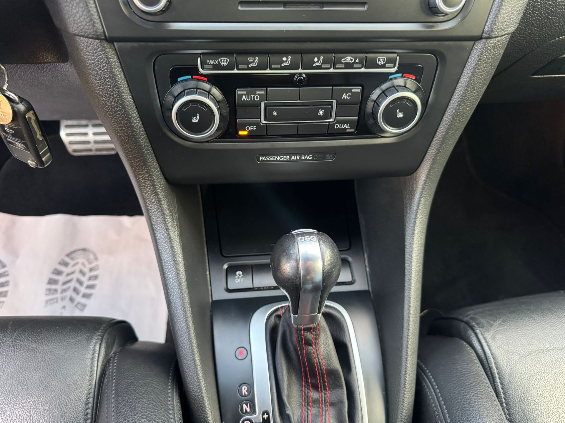 VW Golf 2.0 TSI GTI DSG-image-19