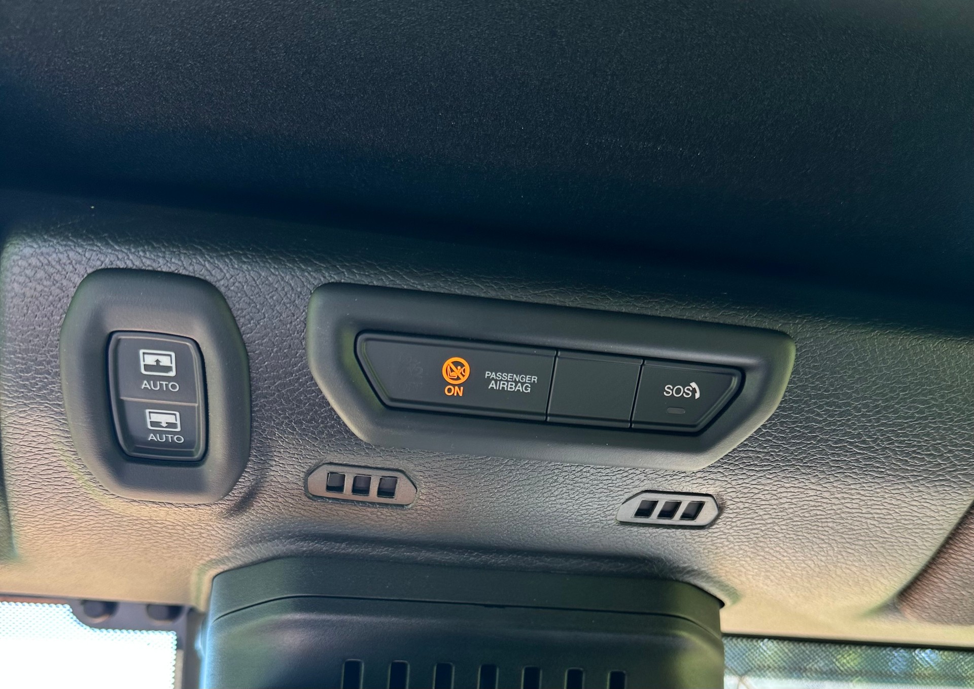 JEEP 2.0 Turbo 80th Anniversary Unlimited-image-8