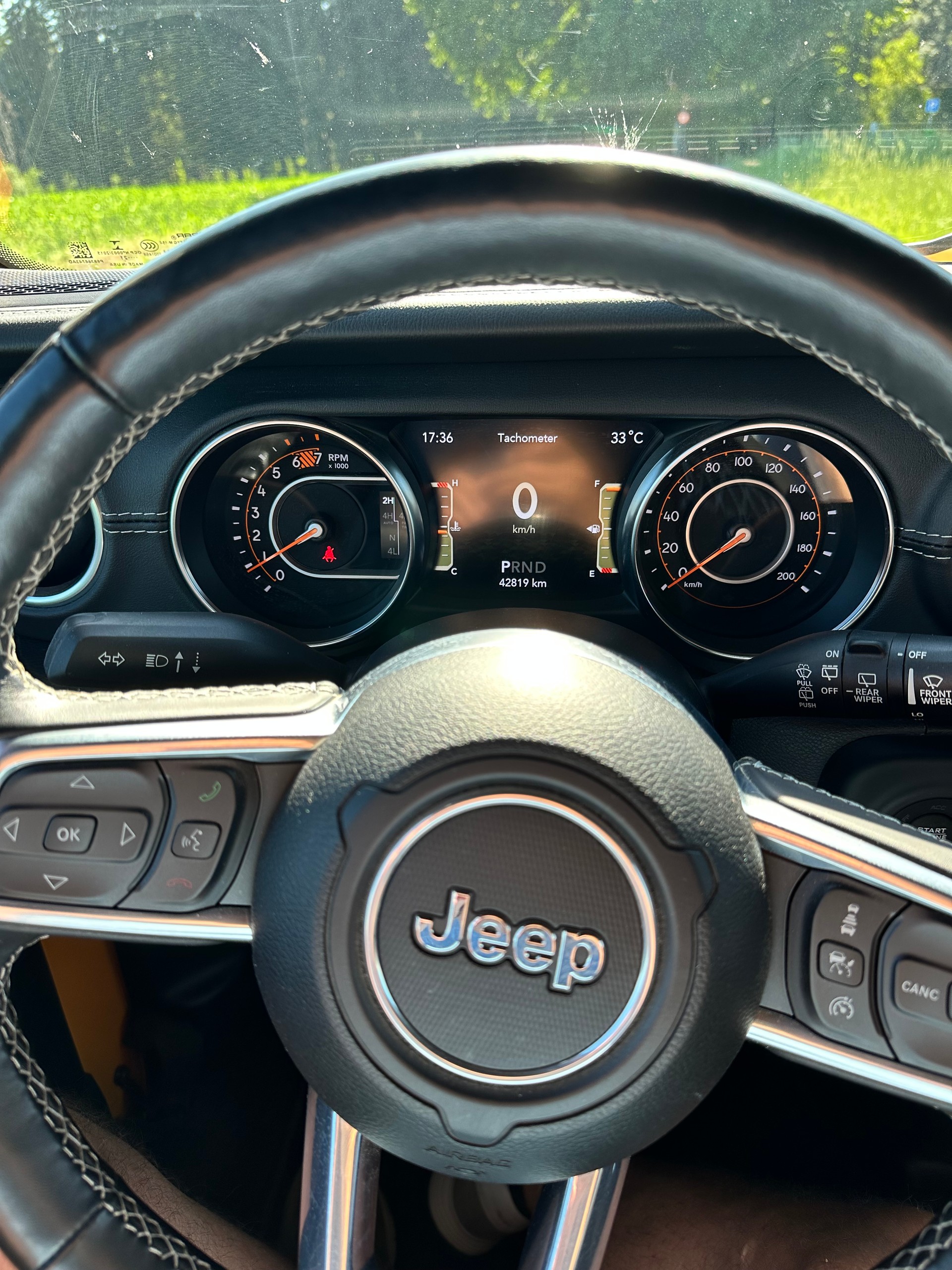 JEEP 2.0 Turbo 80th Anniversary Unlimited-image-6