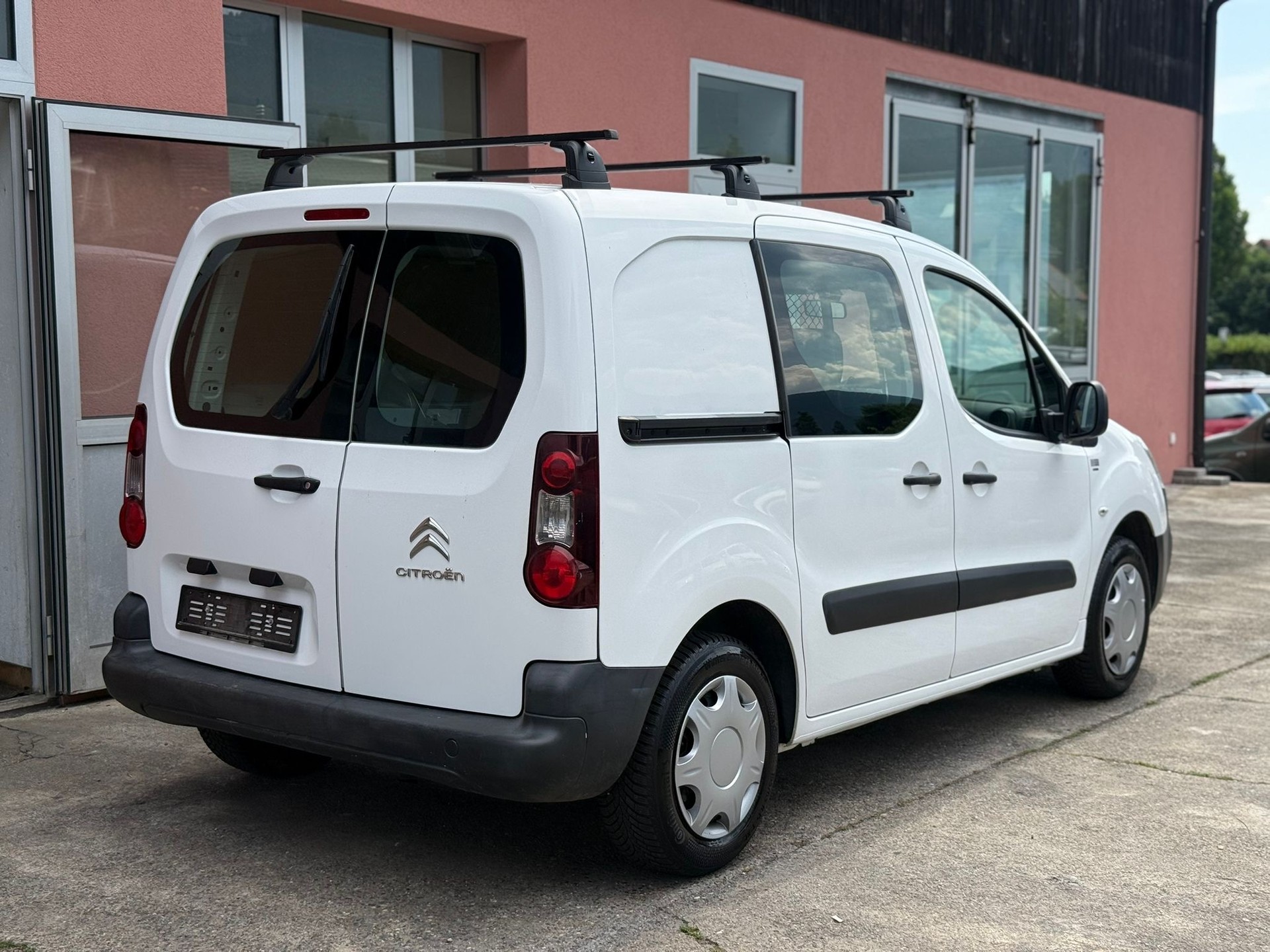 CITROEN Berlingo 1.6 VTi 98 Komfort-image-2