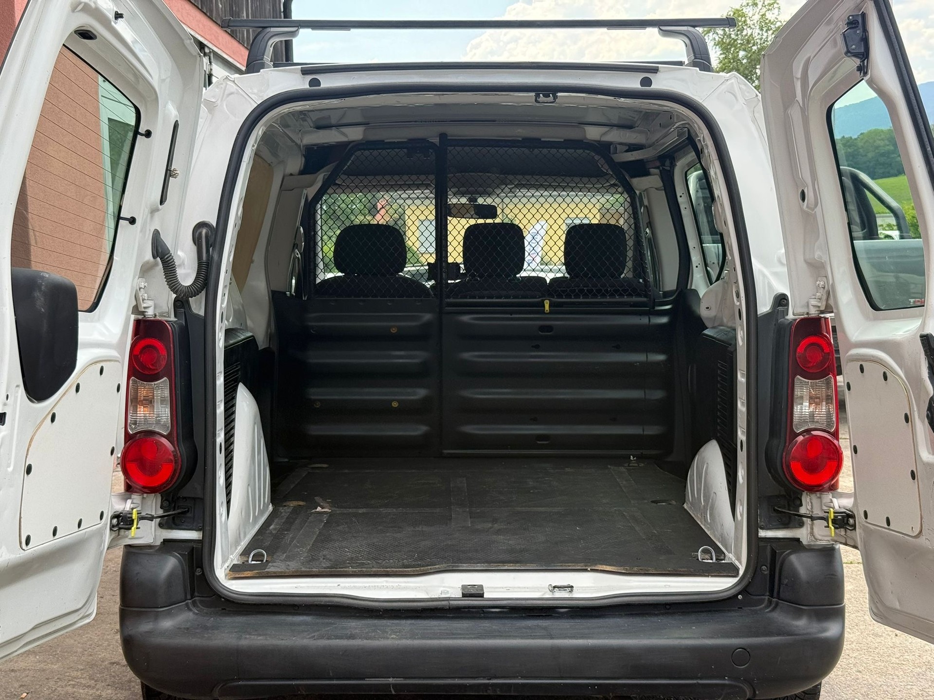 CITROEN Berlingo 1.6 VTi 98 Komfort-image-5