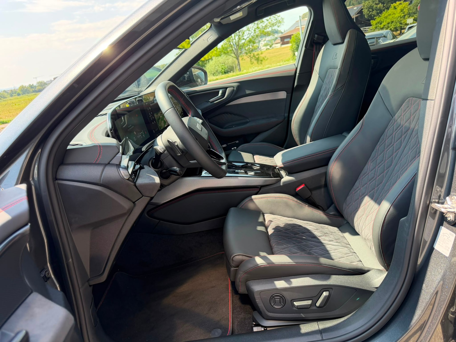 AUDI S5 Avant TFSI quattro S tronic-image-7