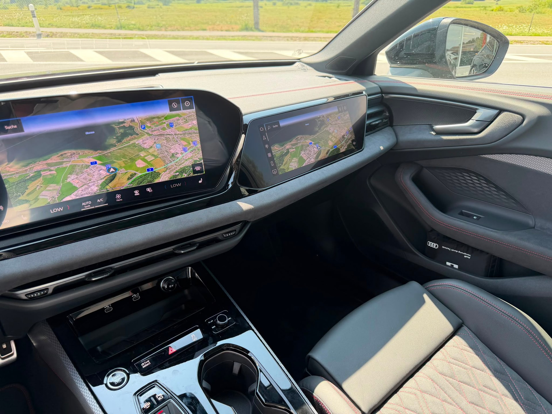 AUDI S5 Avant TFSI quattro S tronic-image-13
