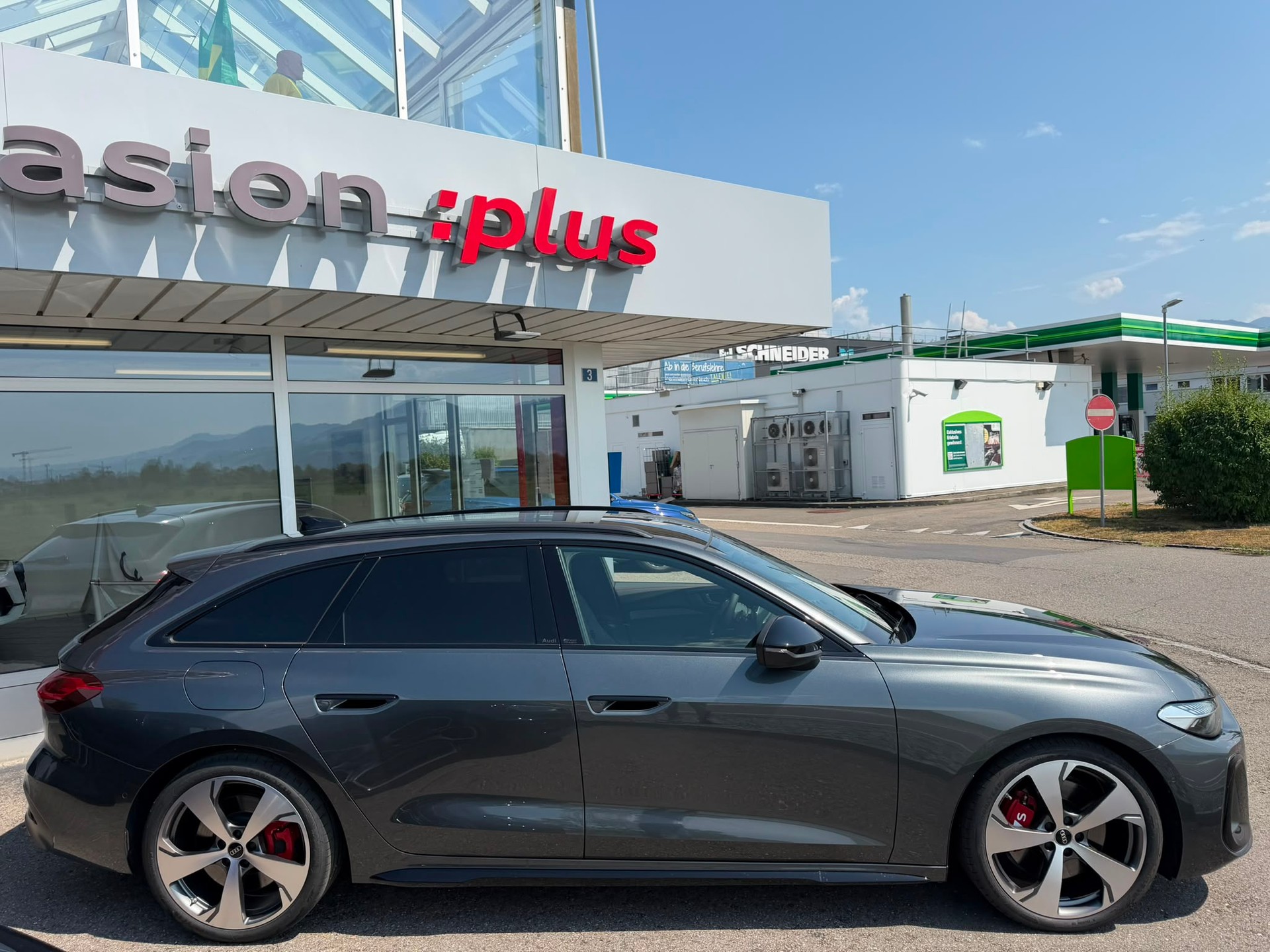 AUDI S5 Avant TFSI quattro S tronic-image-2