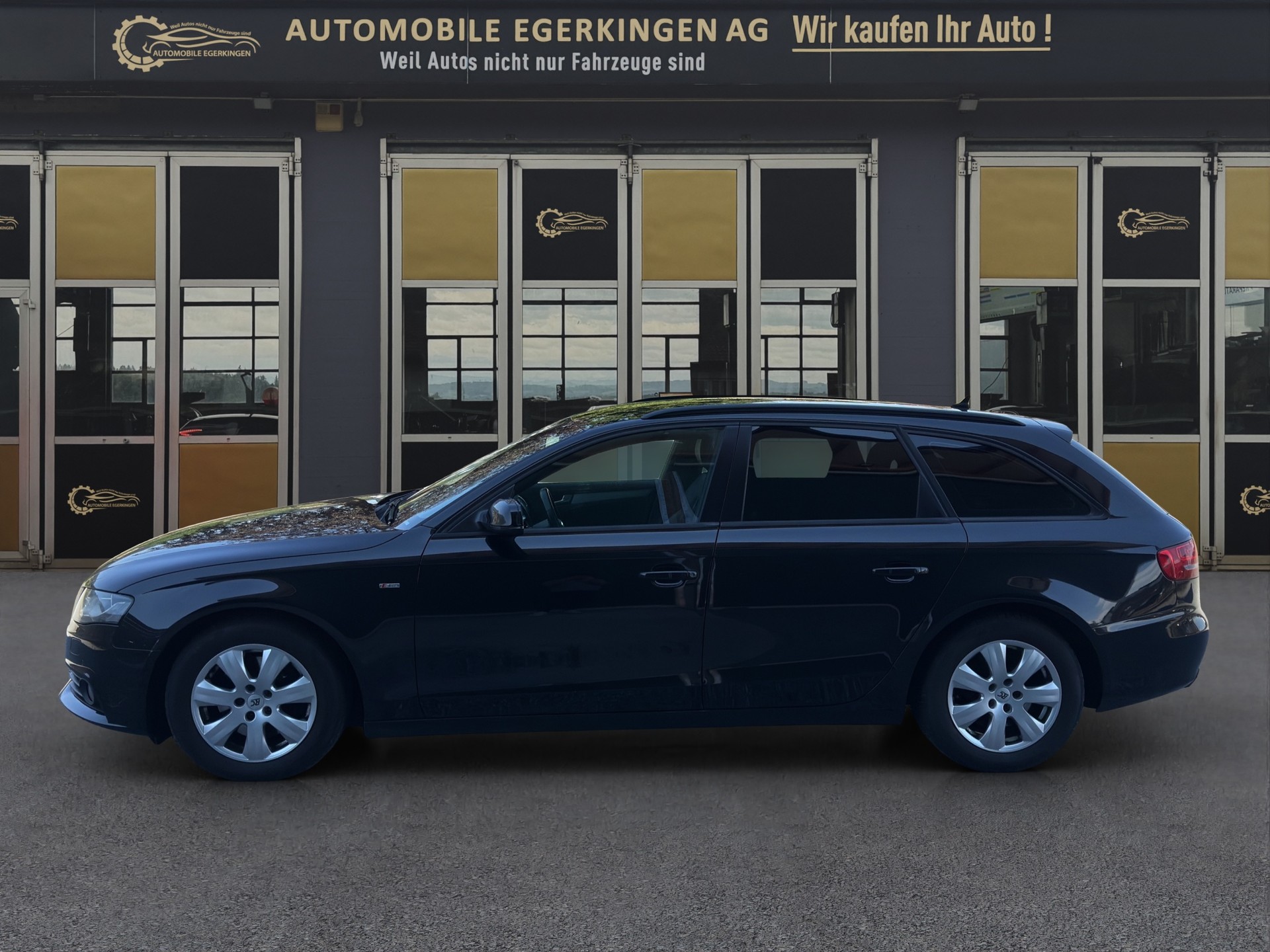 AUDI A4 Avant 2.0 TFSI multitronic-image-7