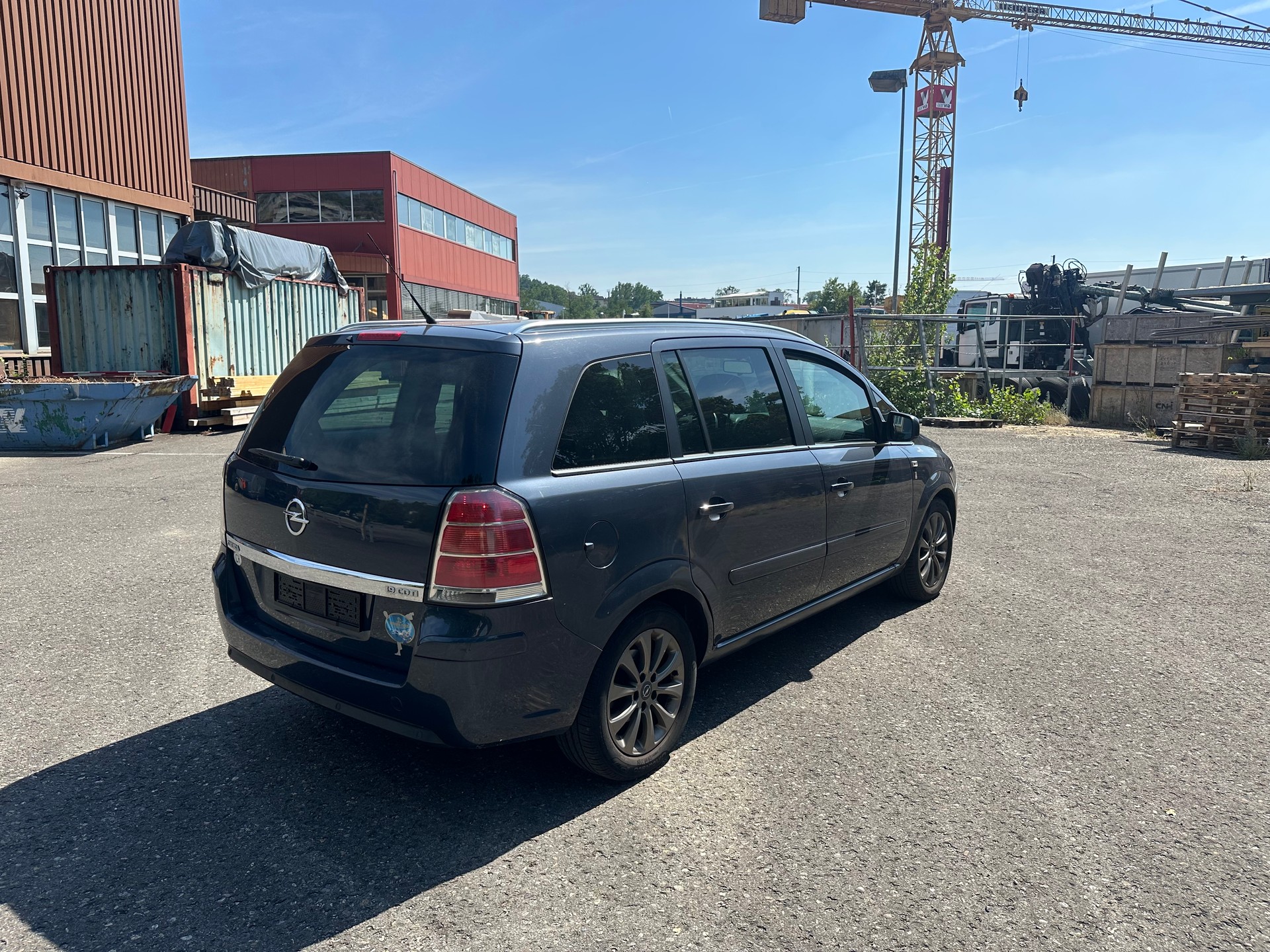 OPEL Zafira 1.9 CDTI Anniversary Edition Automatic-image-3