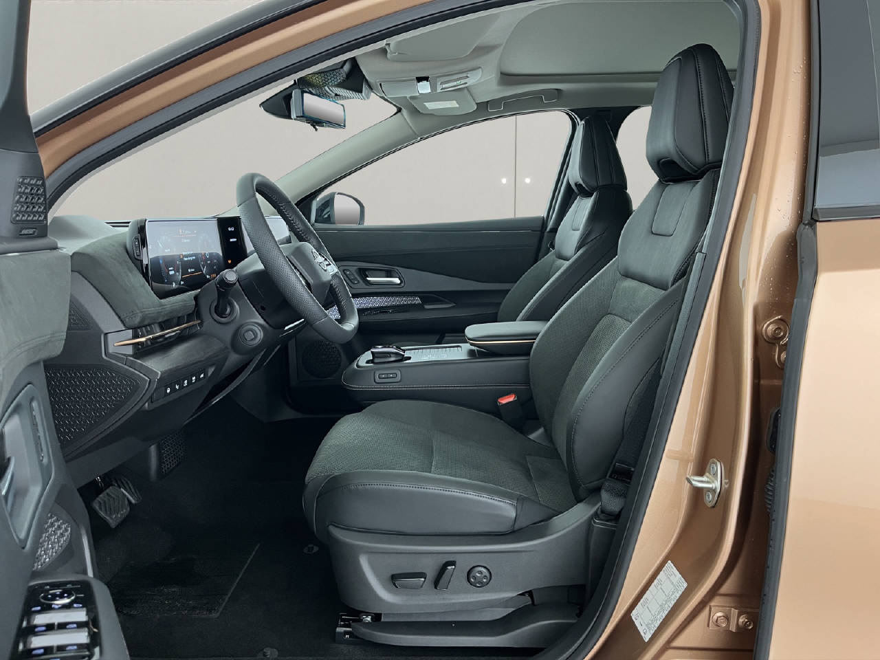 NISSAN Ariya Evolve e-4orce-image-7