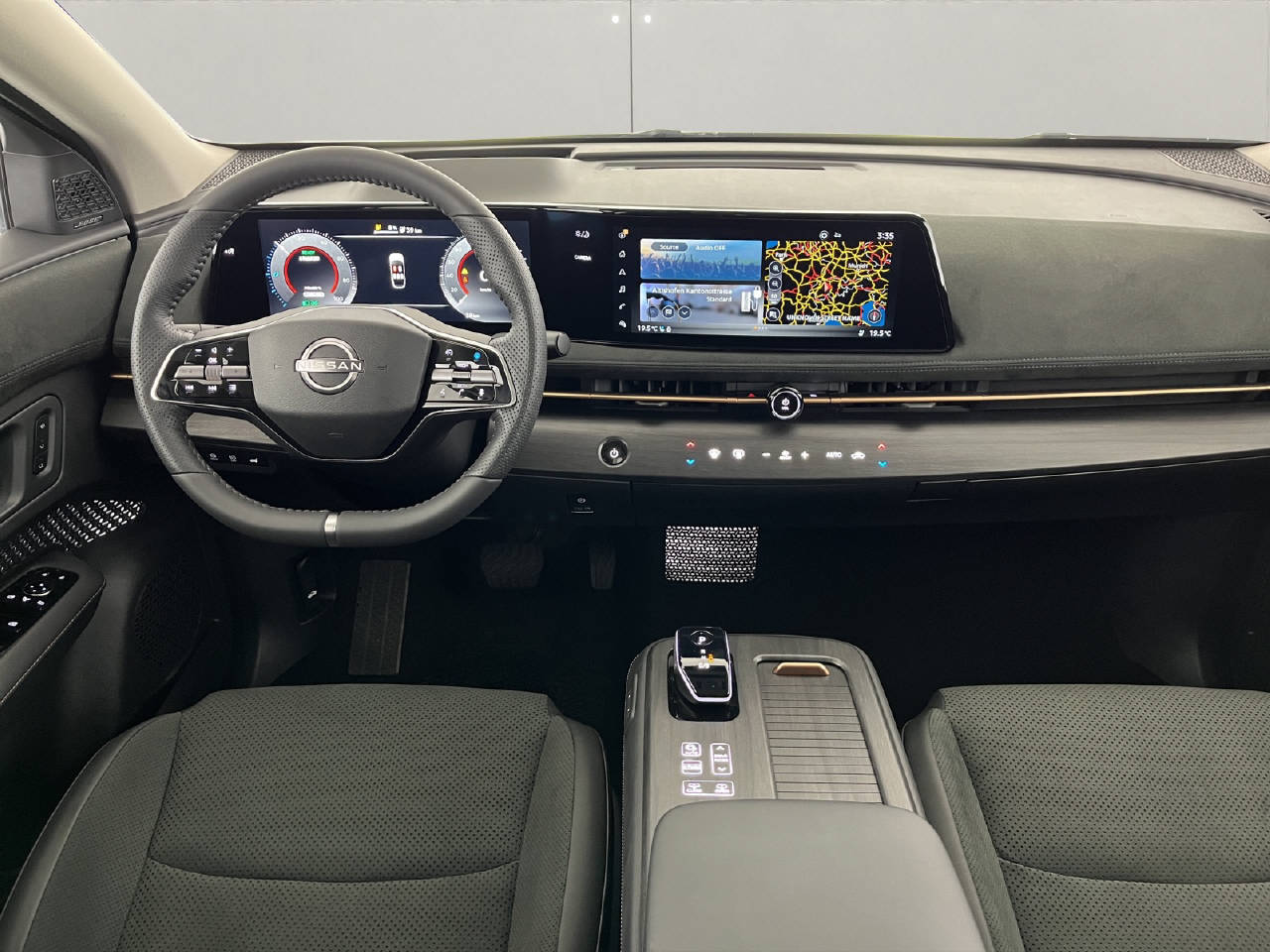 NISSAN Ariya Evolve e-4orce-image-8