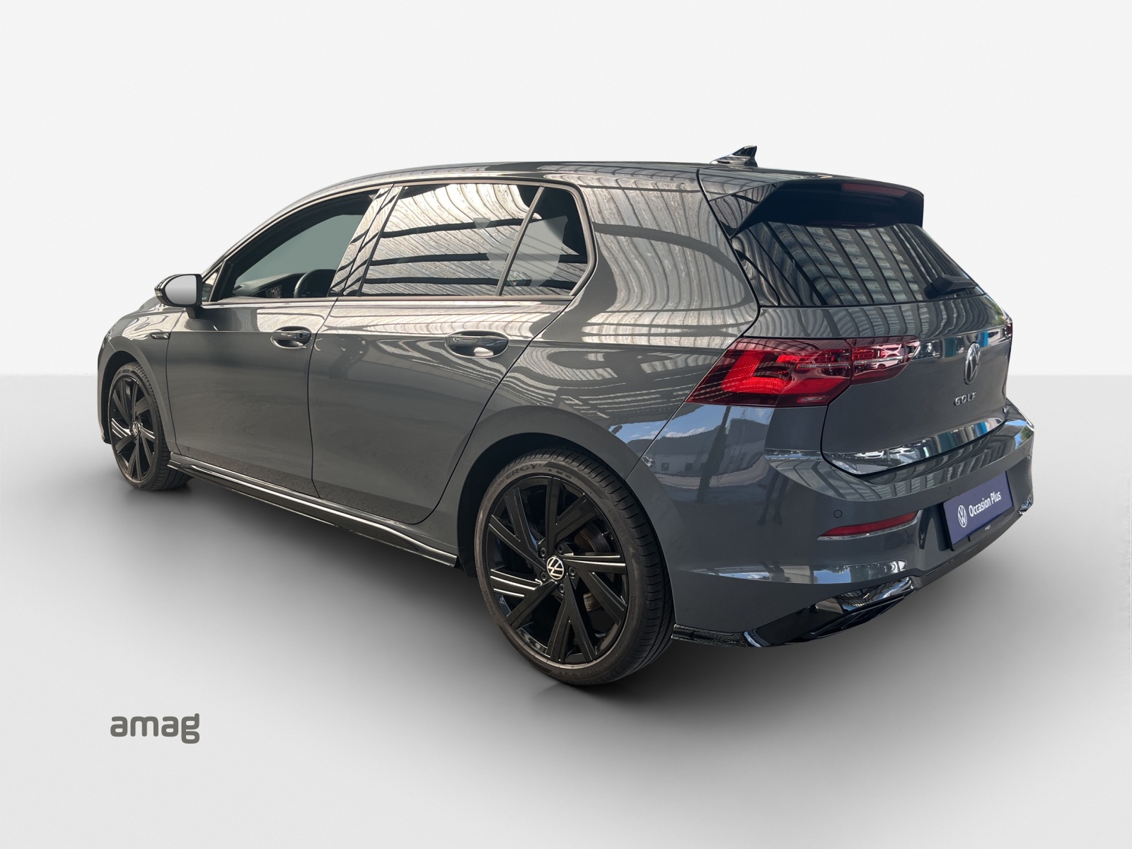 VW Golf 2.0 TSI R-Line DSG 4 Motion-image-2