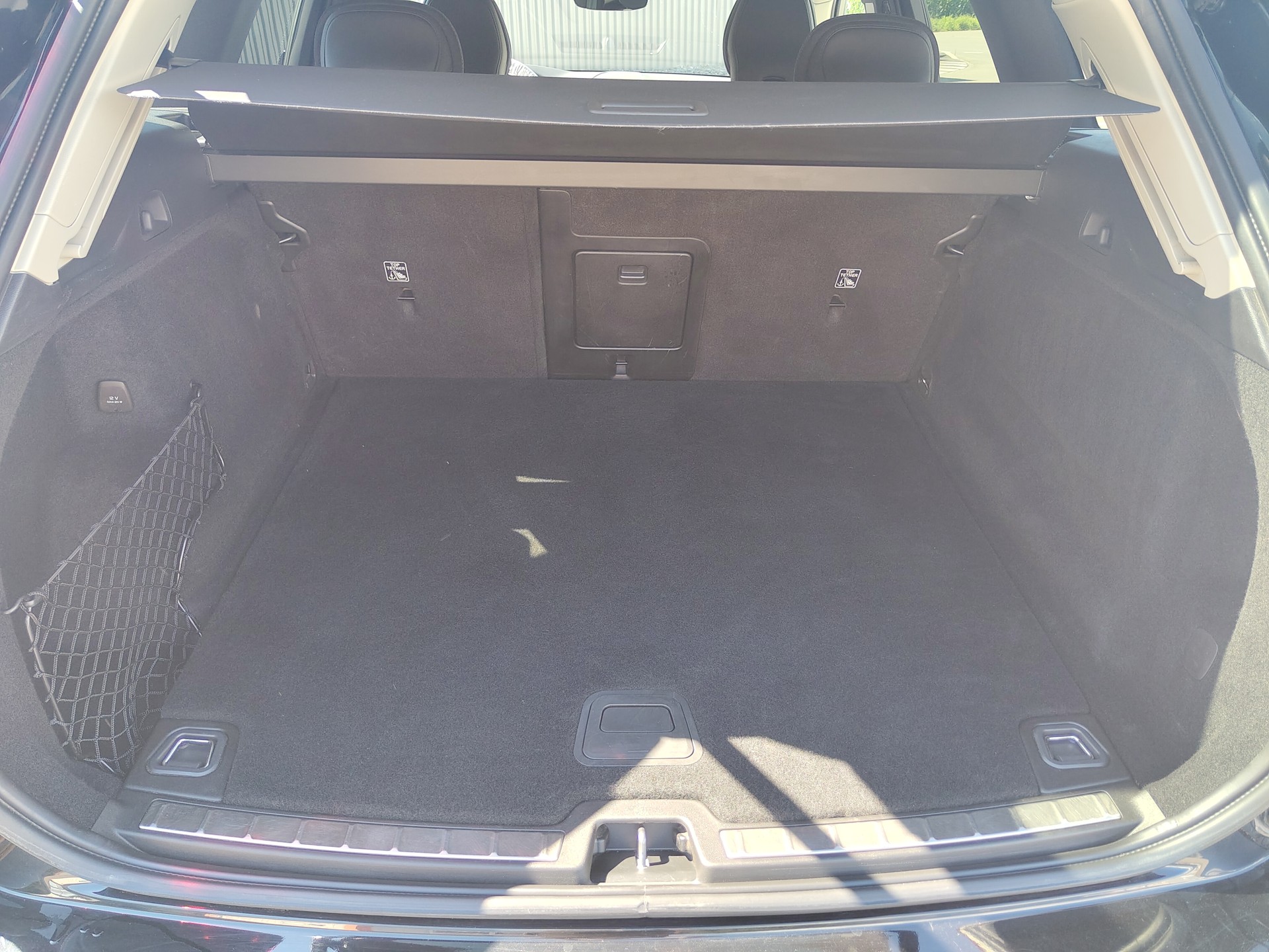 VOLVO XC60 B4 Benzin Mild Hybrid Momentum Geartronic-image-12