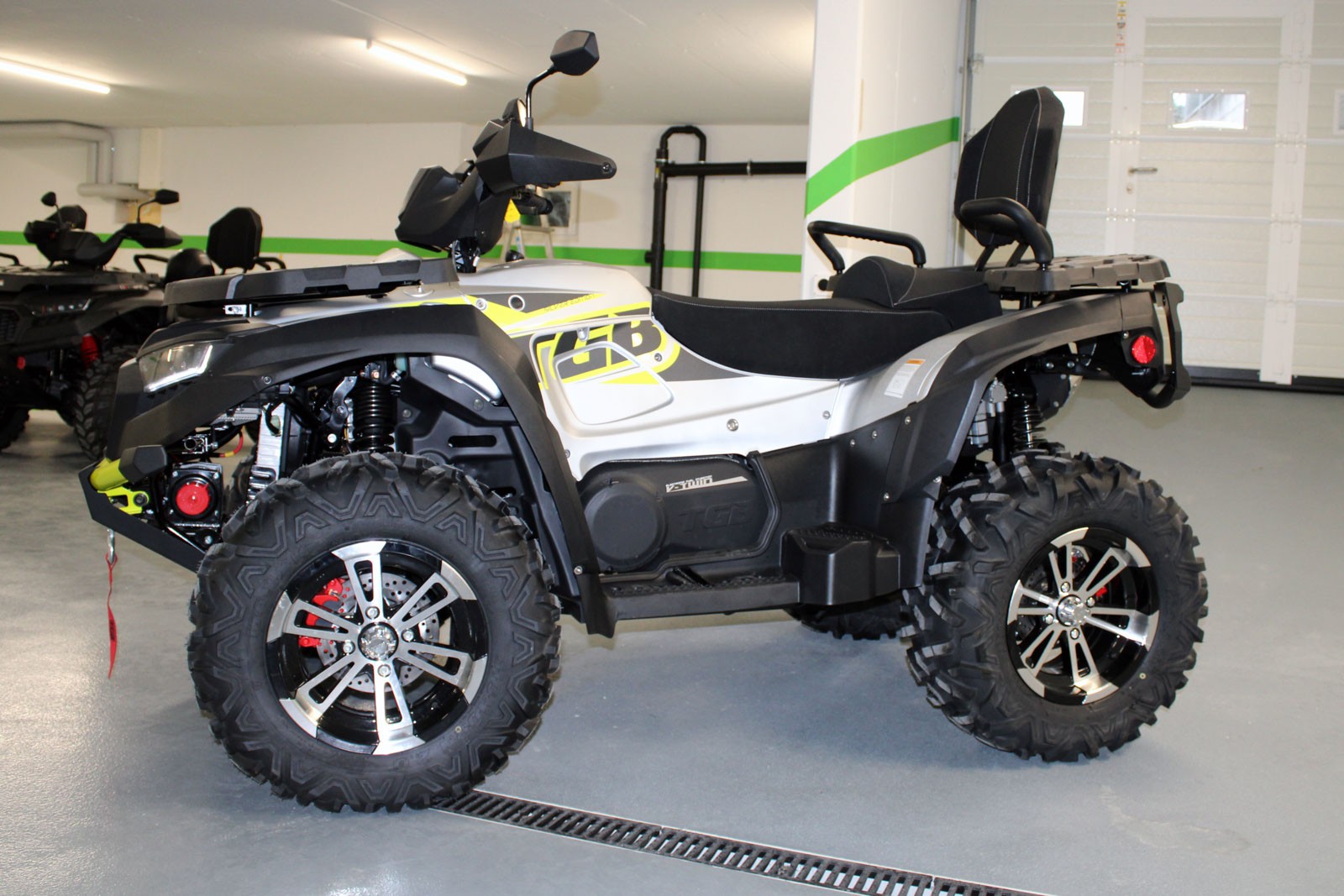 TGB Blade 1000 EFI LT 4x4-showroom-element-3
