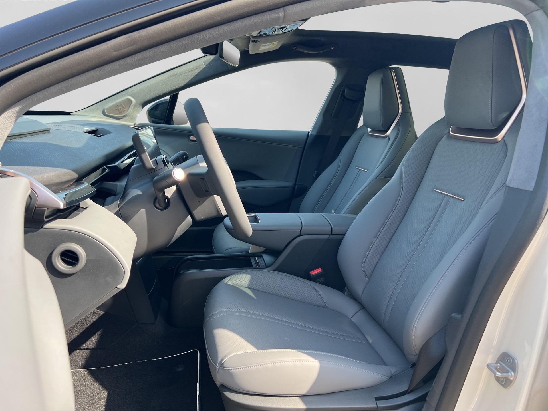 ZEEKR X Privilege AWD-image-3