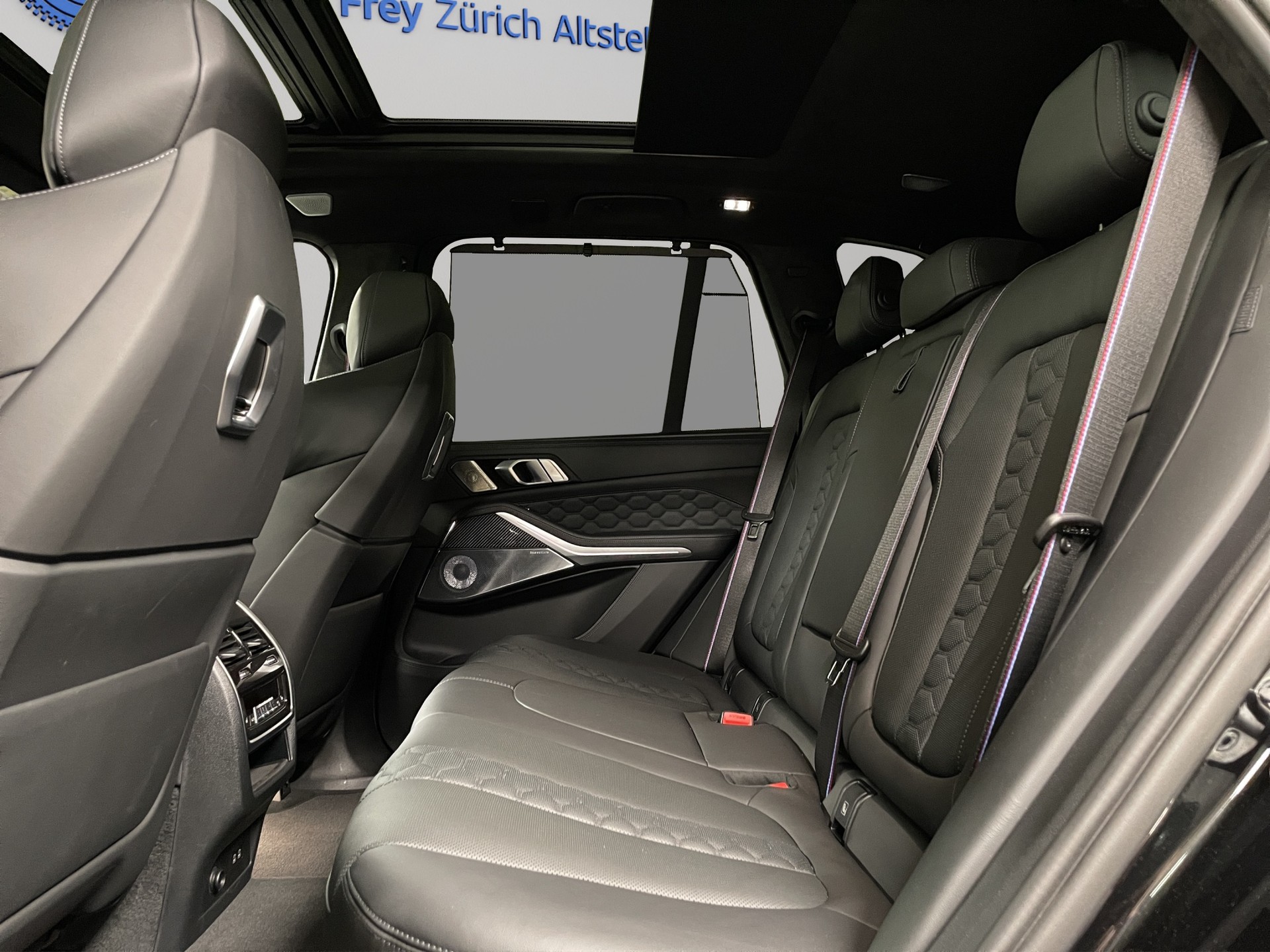 BMW X5 M Competition-image-7