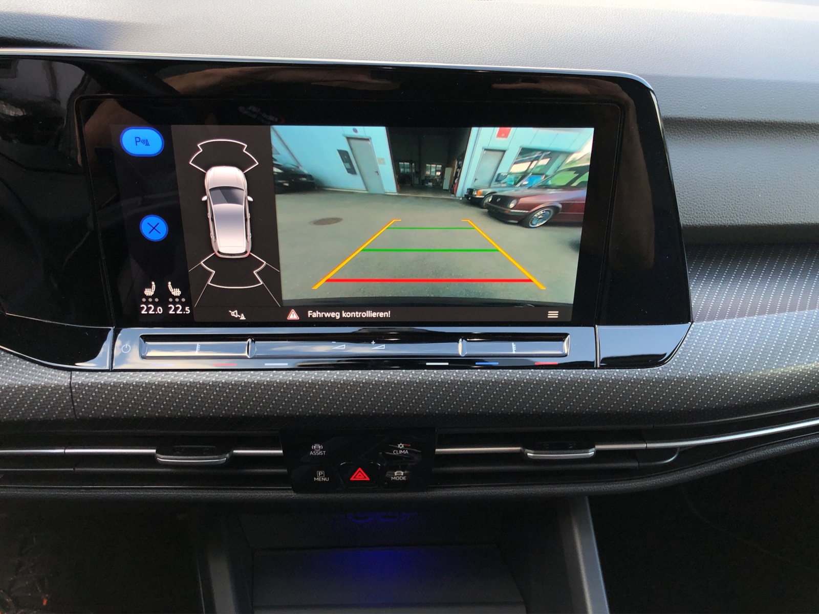 VW Golf 2.0 TSI R DSG 4Motion-image-13