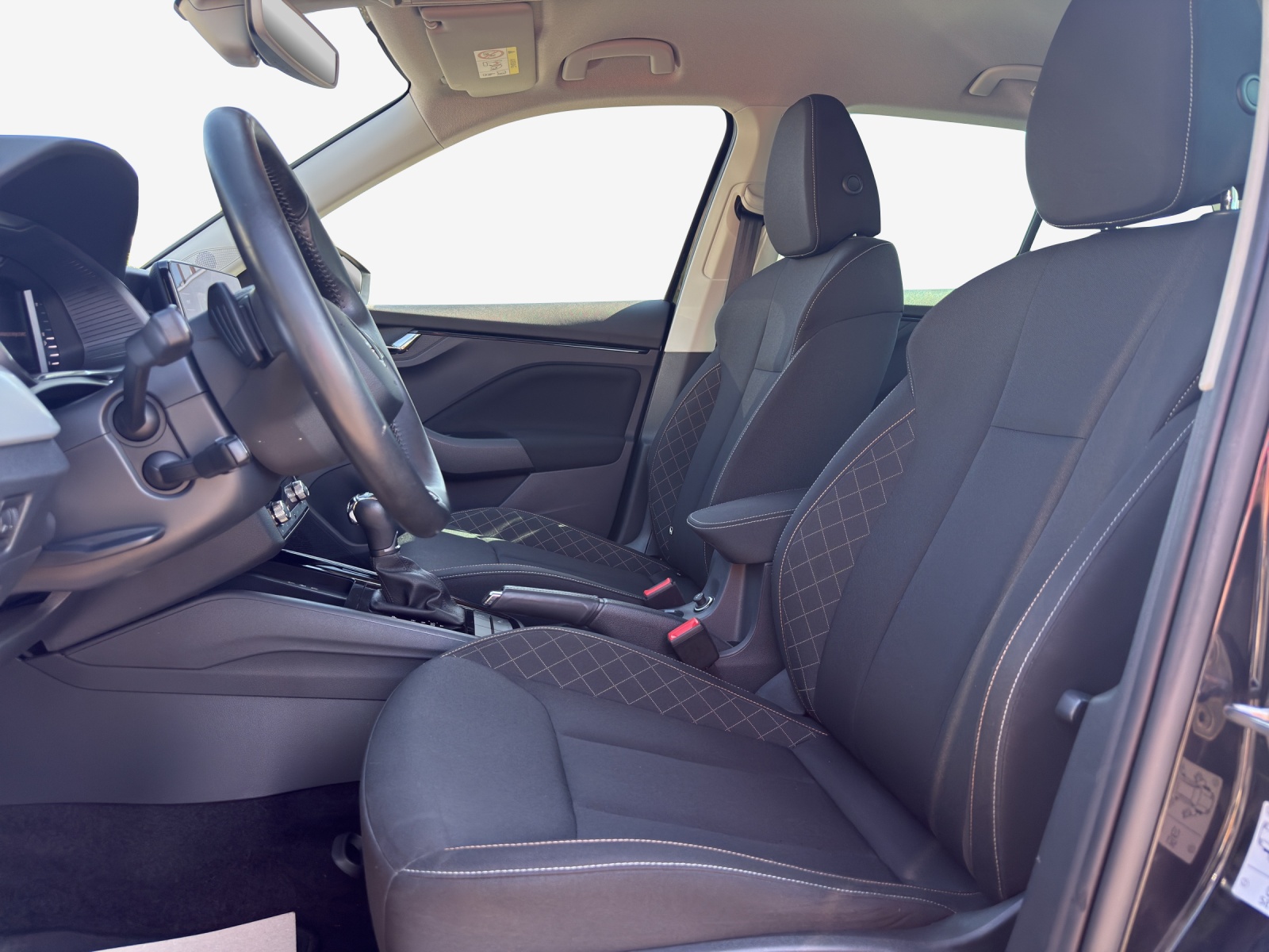 SKODA Kamiq 1.0 TSI Ambition DSG-image-11