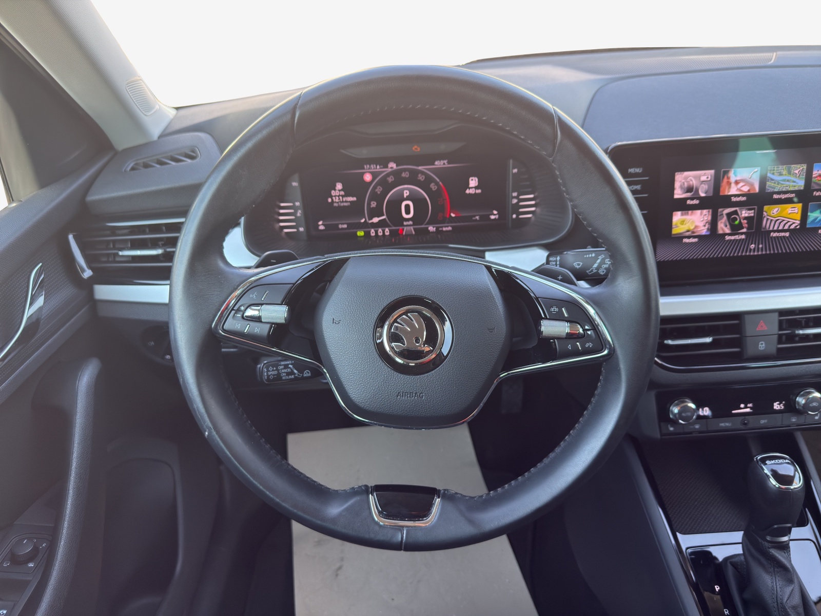 SKODA Kamiq 1.0 TSI Ambition DSG-image-10