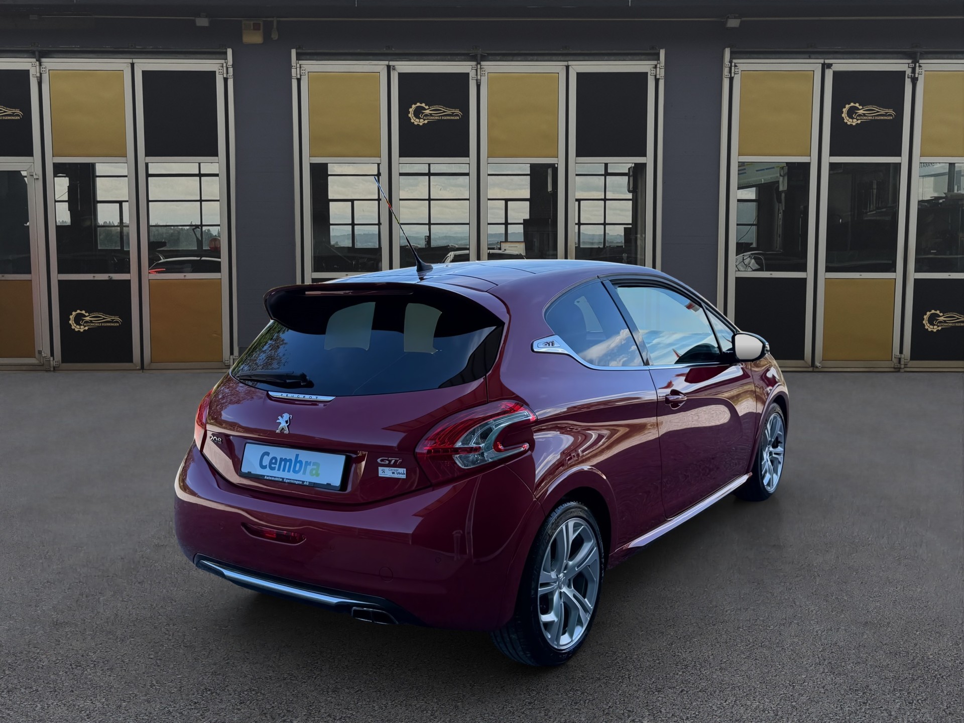 PEUGEOT 208 1.6 Turbo GTi-image-4