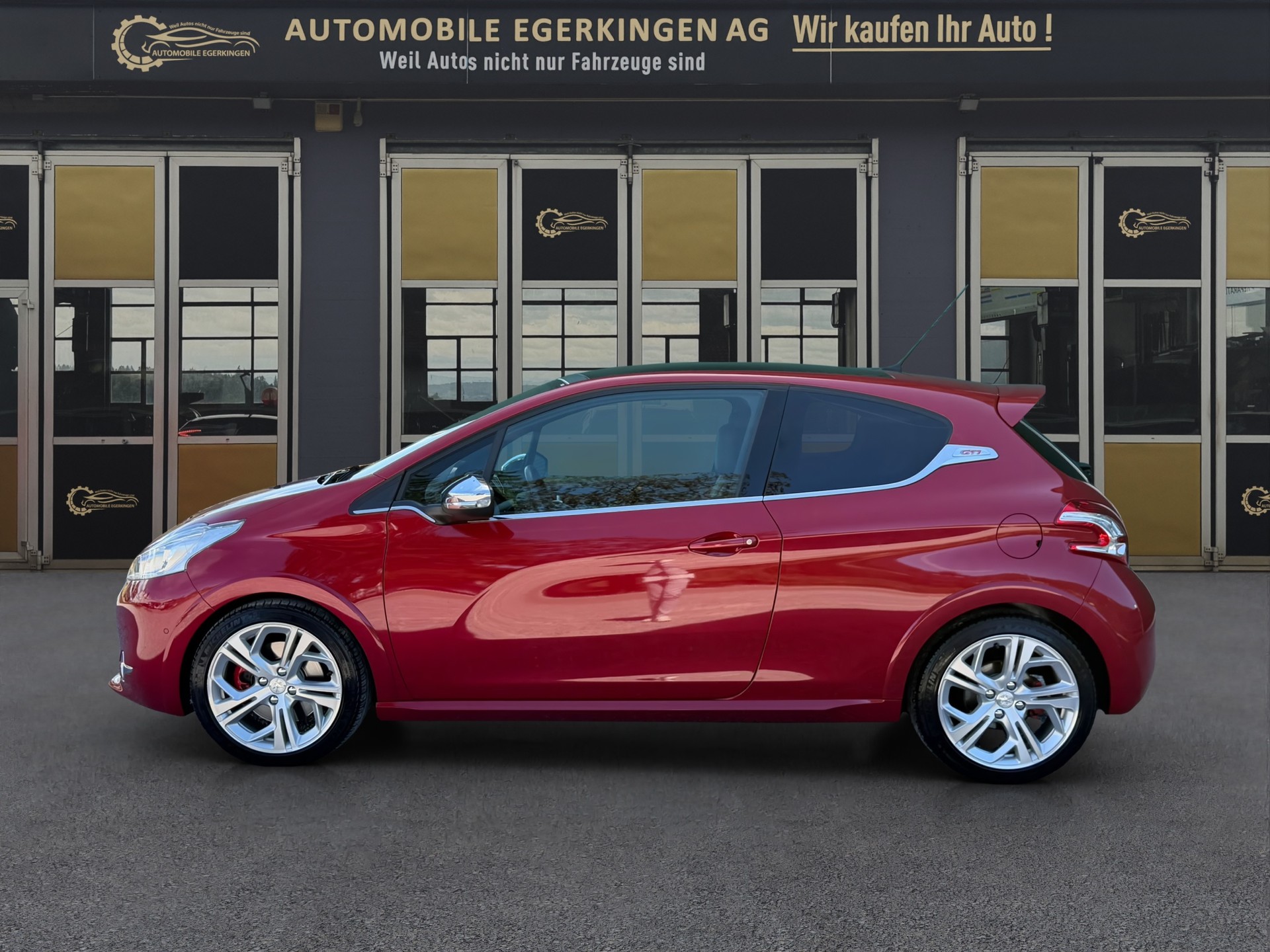 PEUGEOT 208 1.6 Turbo GTi-image-7