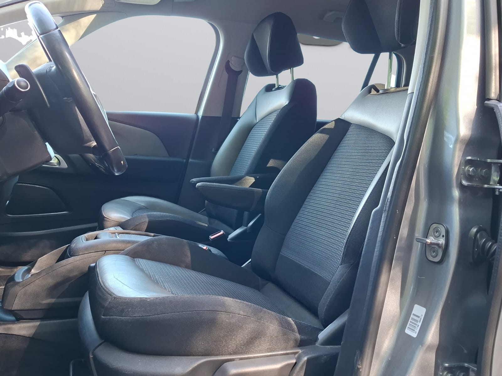 CITROEN Grand C4 Picasso 1.6i 16V THP Feel Edition EAT6-image-10