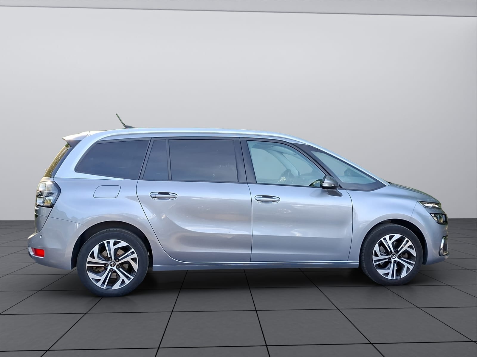 CITROEN Grand C4 Picasso 1.6i 16V THP Feel Edition EAT6-image-7