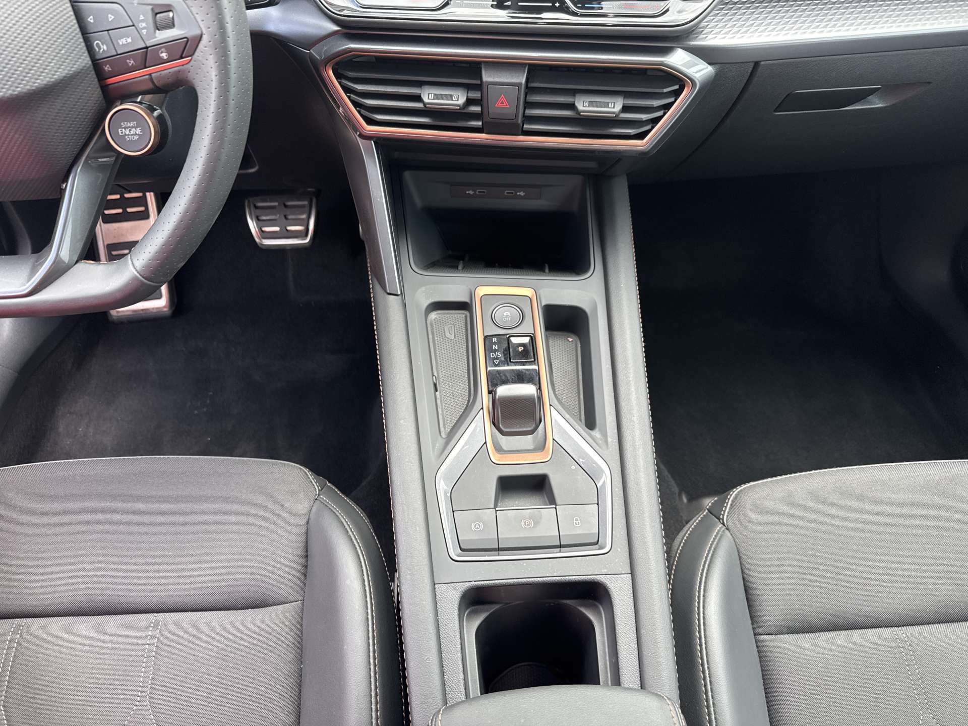CUPRA Formentor 1.5 TSi DSG-Automat-image-11