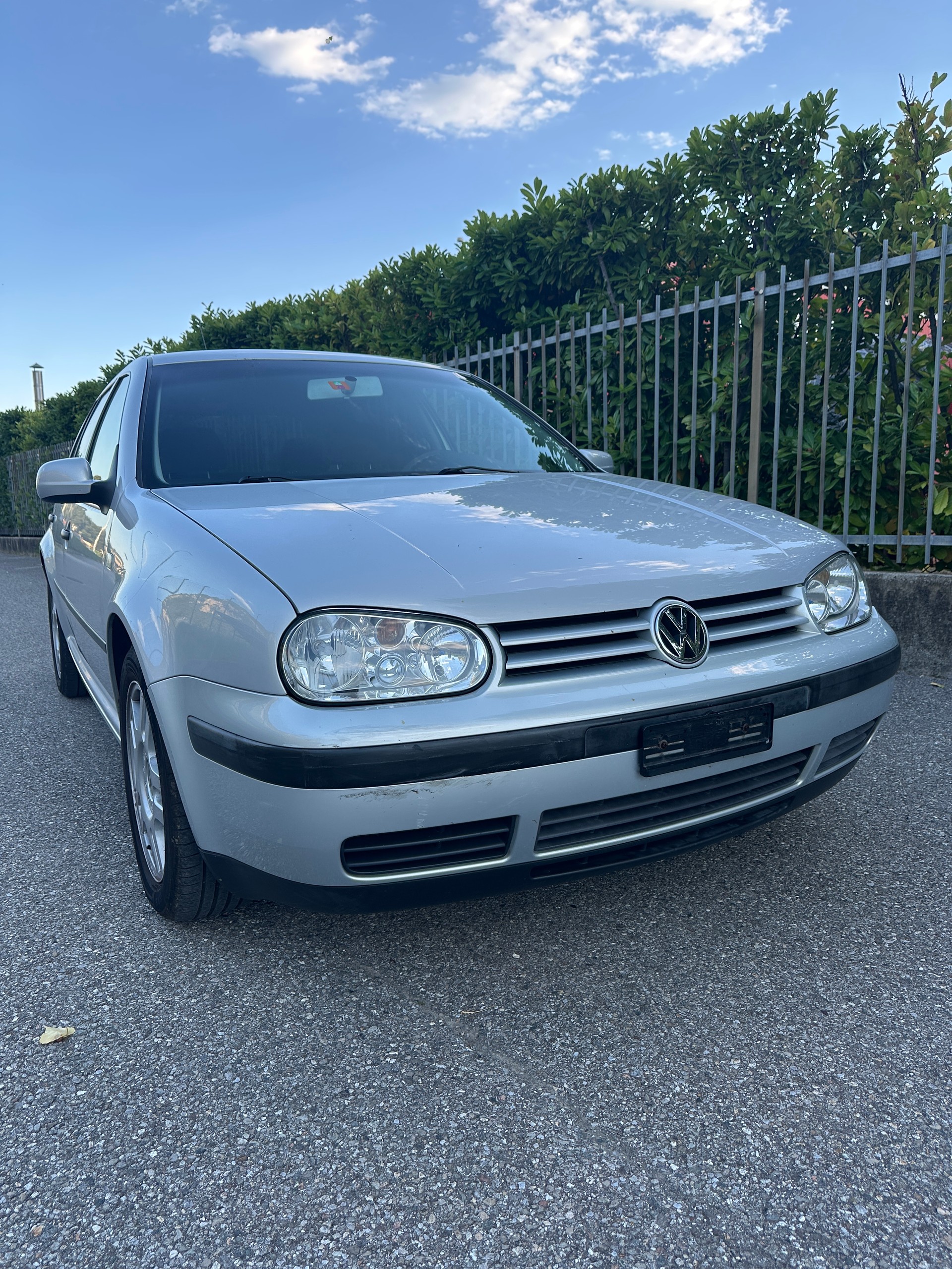 VW Golf 1.9 TDI Comfortline-image-2