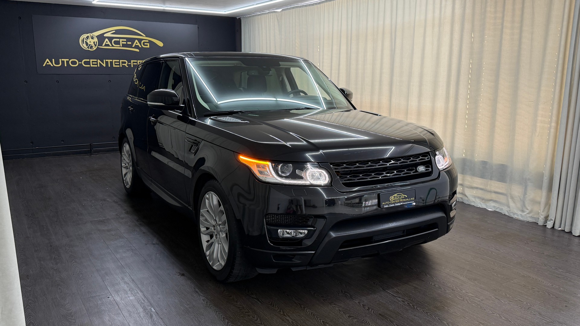 LAND ROVER Range Rover Sport 3.0 SDV6 HSE Automatic-image-2