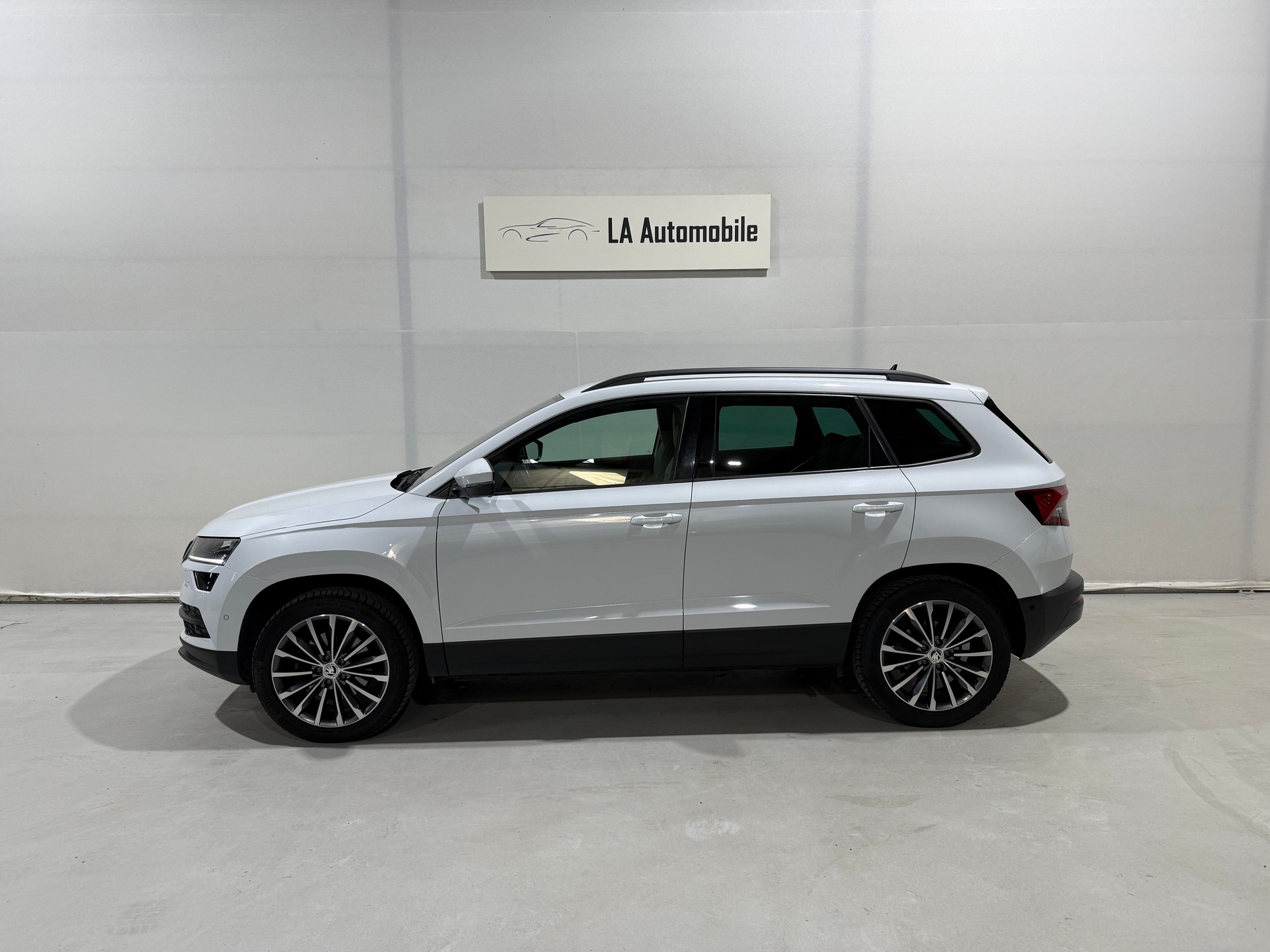 SKODA Karoq 2.0 TDI CR Style 4x4 DSG CH-Fahrzeug-image-2