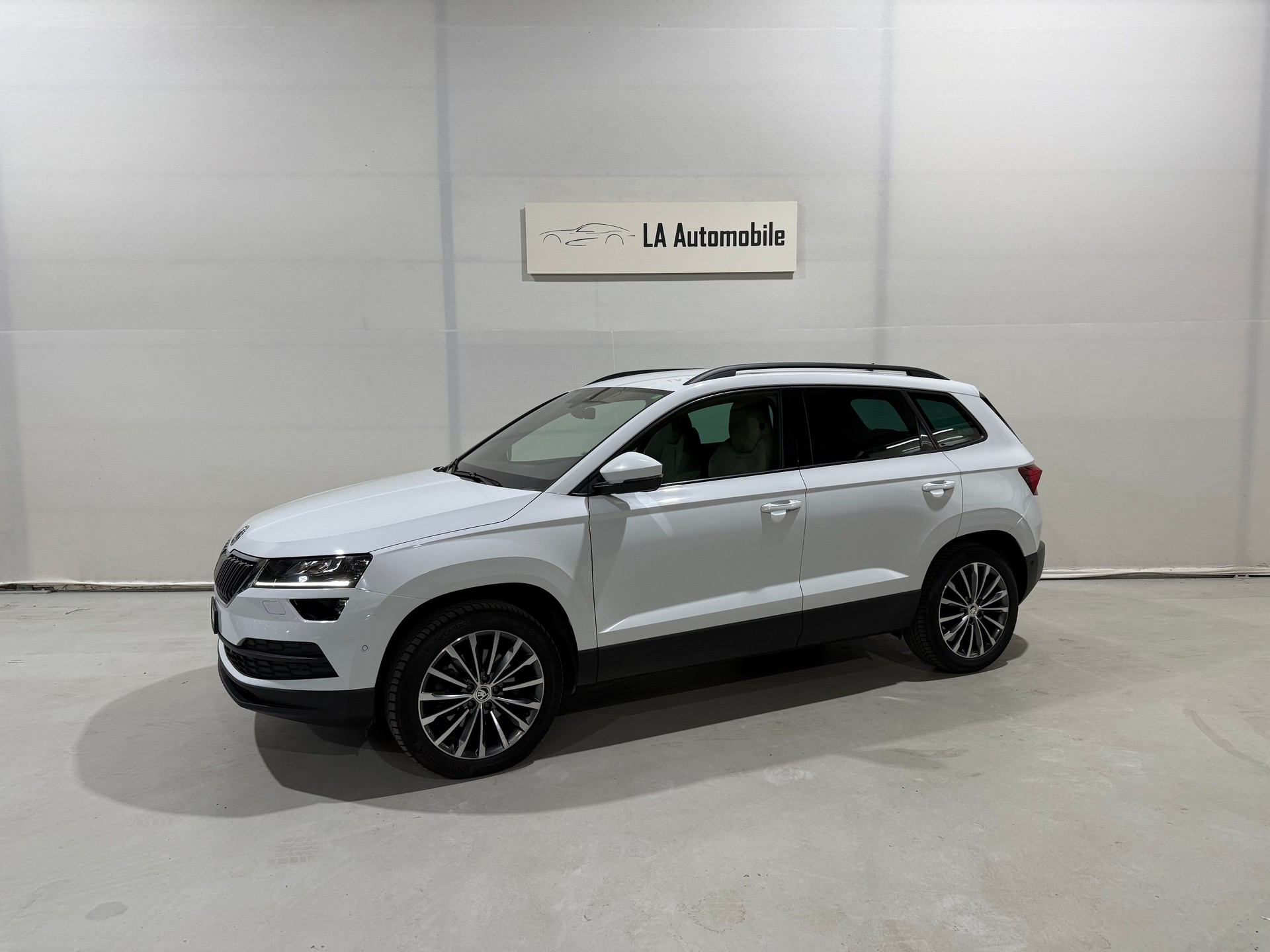 SKODA Karoq 2.0 TDI CR Style 4x4 DSG CH-Fahrzeug-image-1