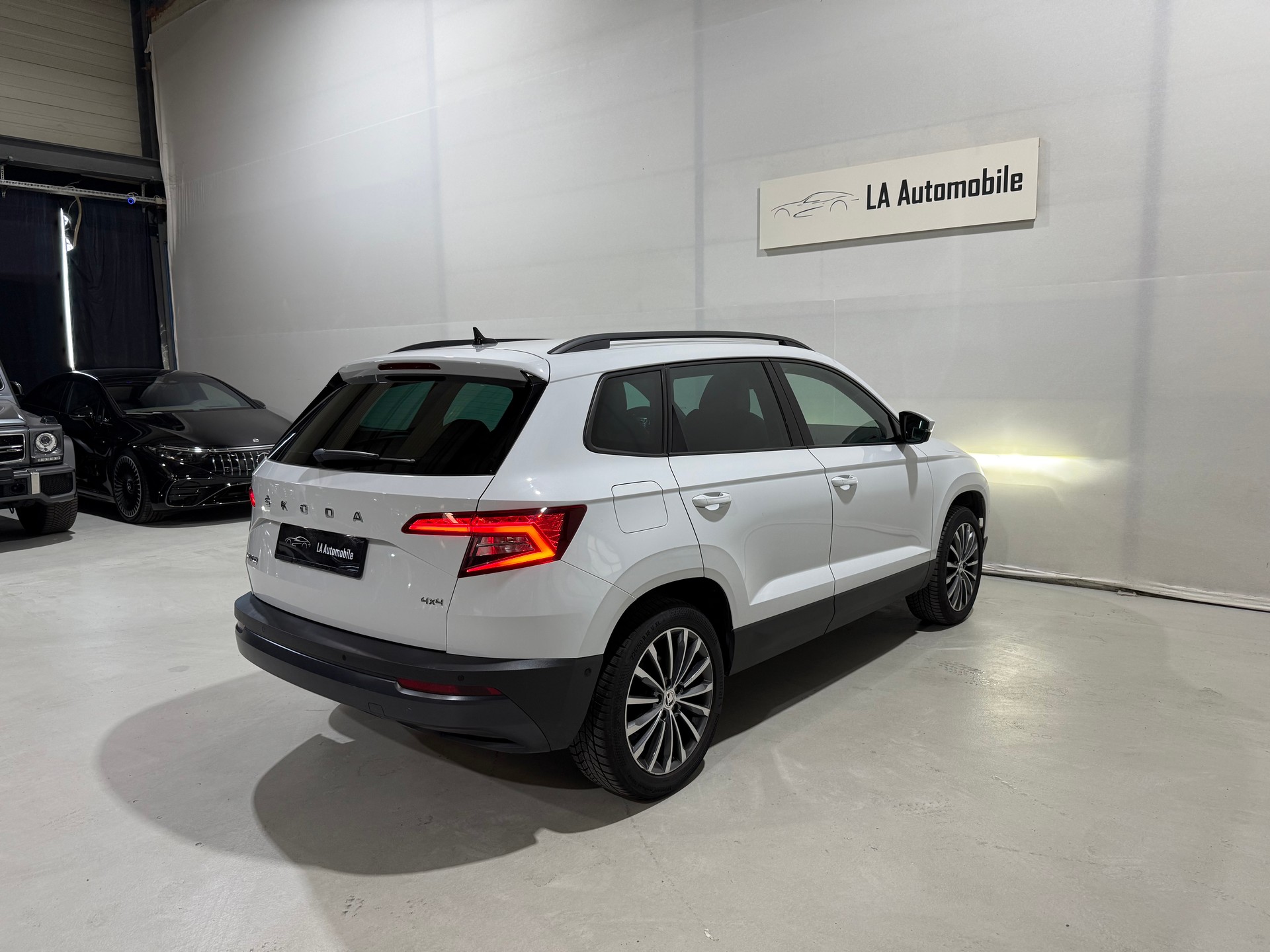 SKODA Karoq 2.0 TDI CR Style 4x4 DSG CH-Fahrzeug-image-8