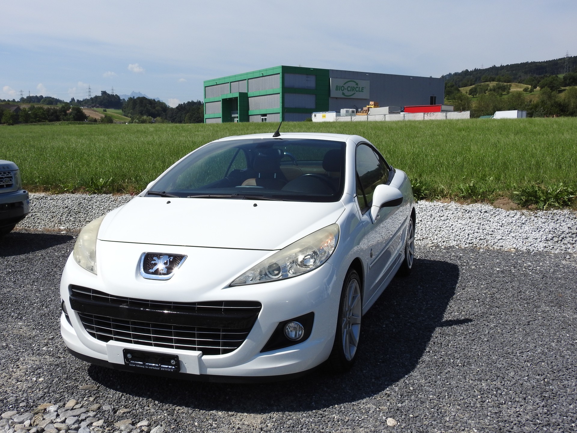 PEUGEOT 207 CC 1.6 16V Turbo Roland Garros-image-0