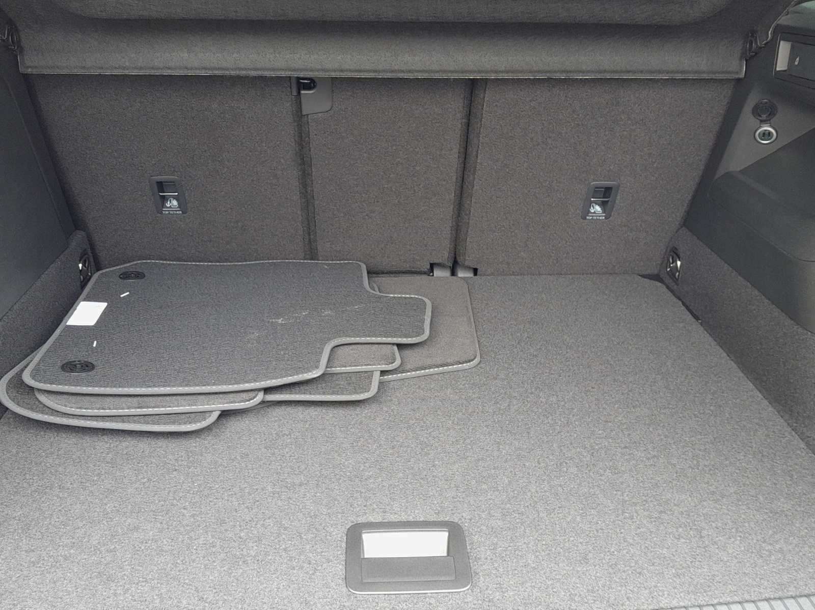 VW Tiguan 1.5 TSI evo2 eHybrid R-Line DSG-image-13