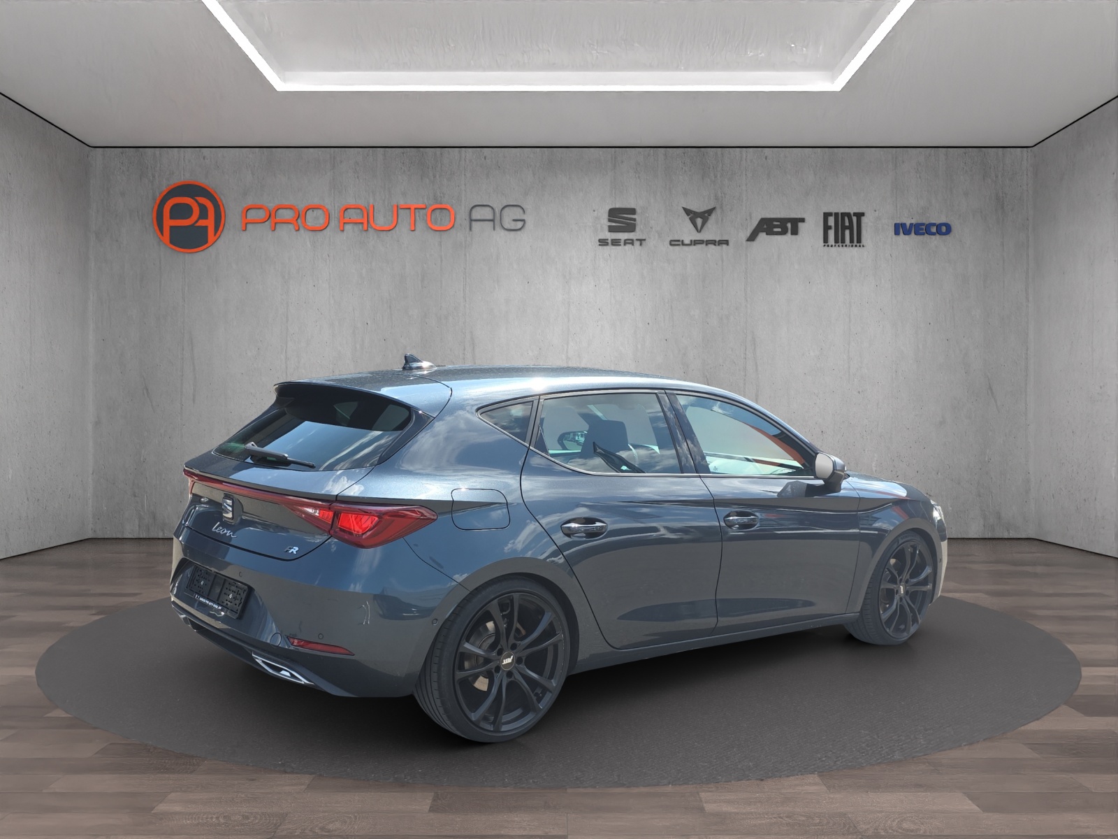 SEAT Leon 1.5 eTSI mHEV DSG FR-image-4