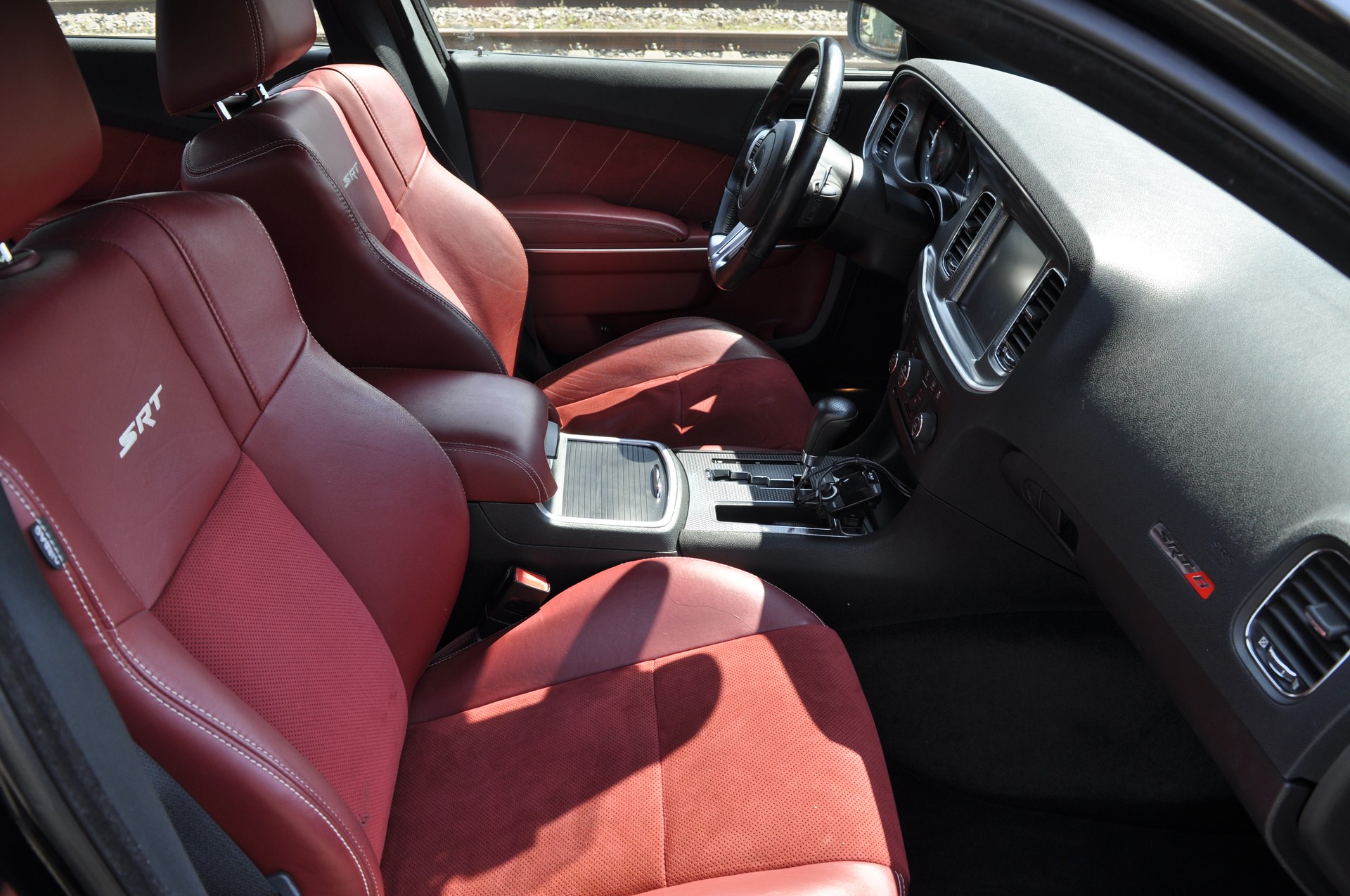 DODGE Charger SRT8 6.4L HEMI-image-10