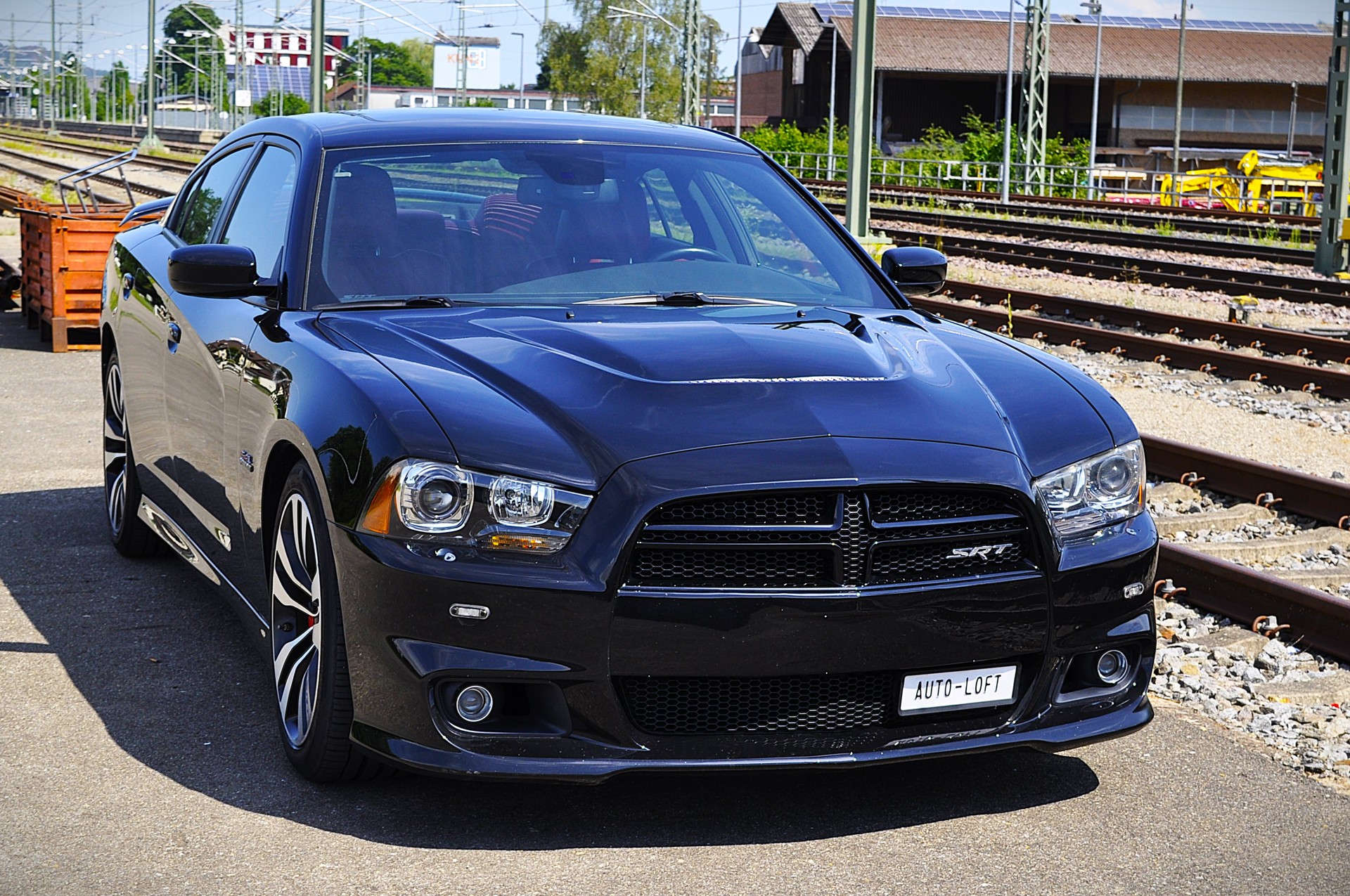 DODGE Charger SRT8 6.4L HEMI-image-5