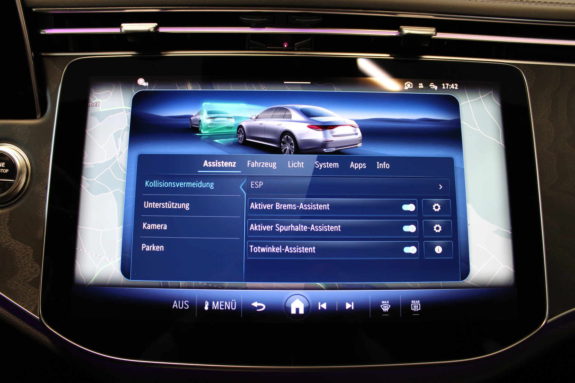 MERCEDES-BENZ E 220 d 4Matic 9G-Tronic-image-20