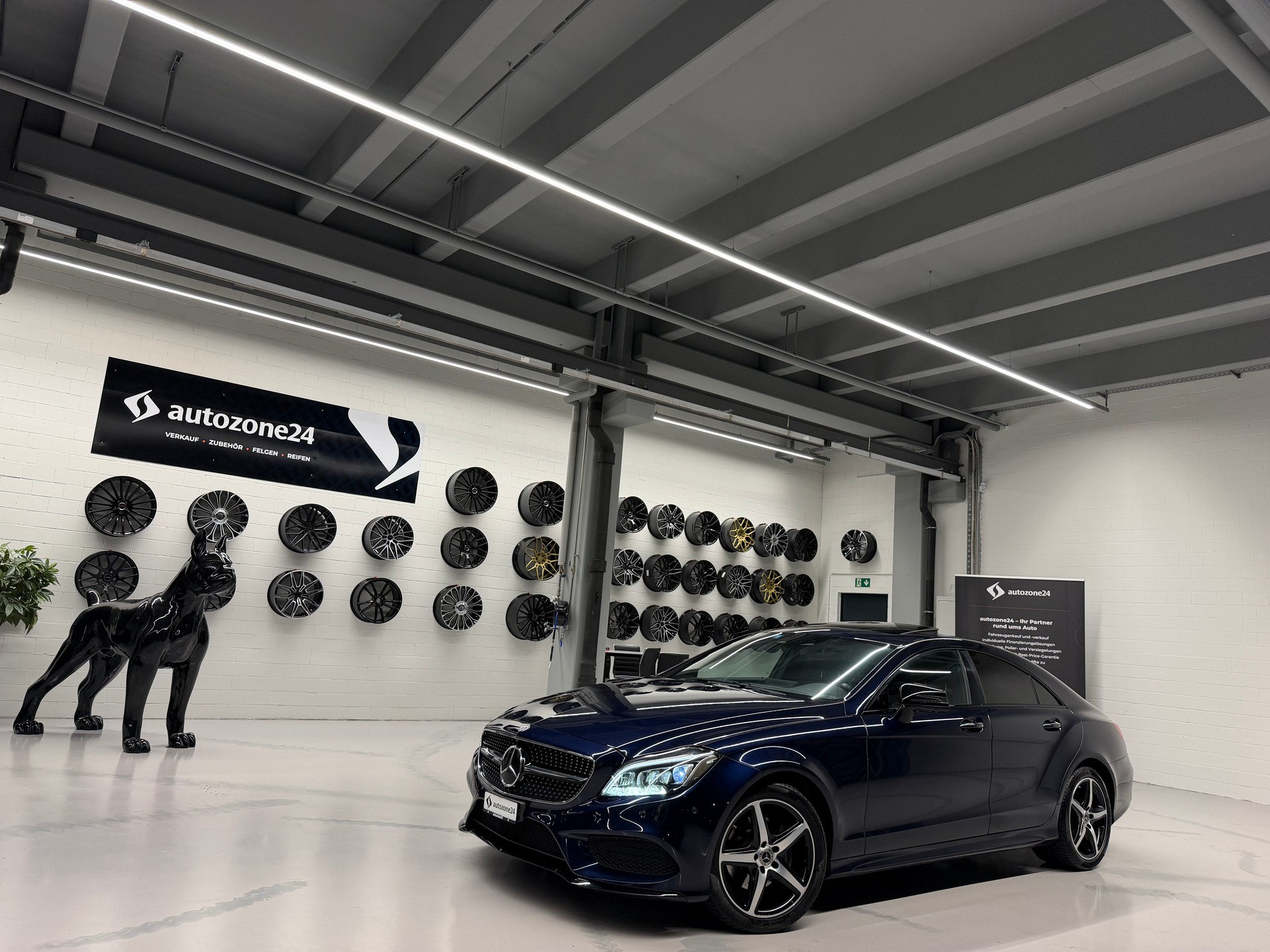 MERCEDES-BENZ CLS 250 d 4matic *CH-Auto*Sport AMG Pack*Lückenlose Servicehistorie bei Mercedes*Frisch ab Service*-image-6