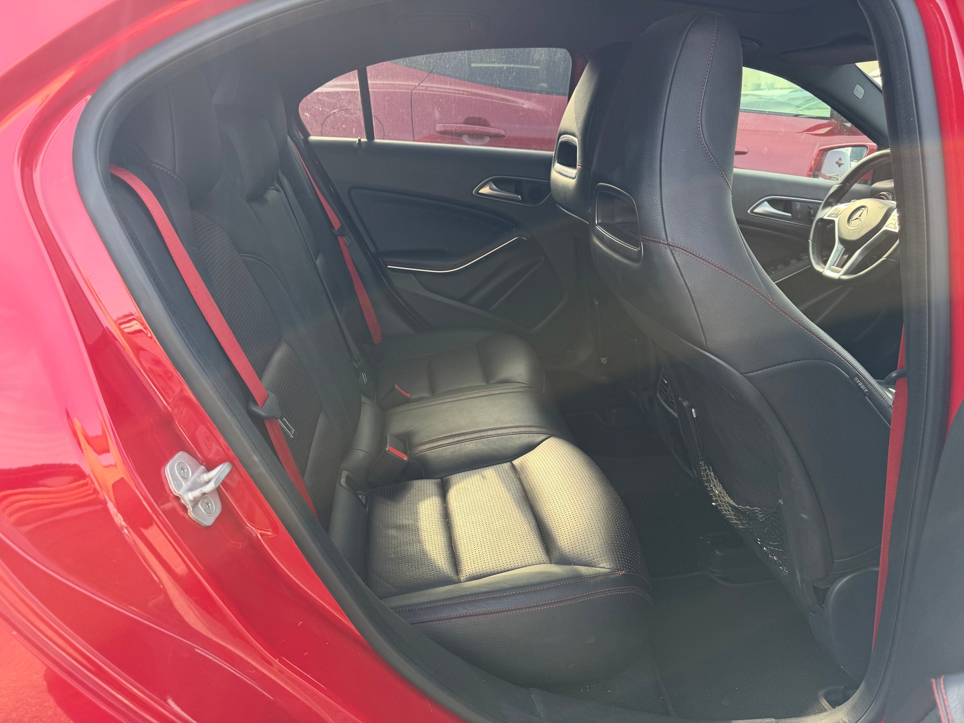 MERCEDES-BENZ A 250 Sport 4Matic 7G-DCT-image-11
