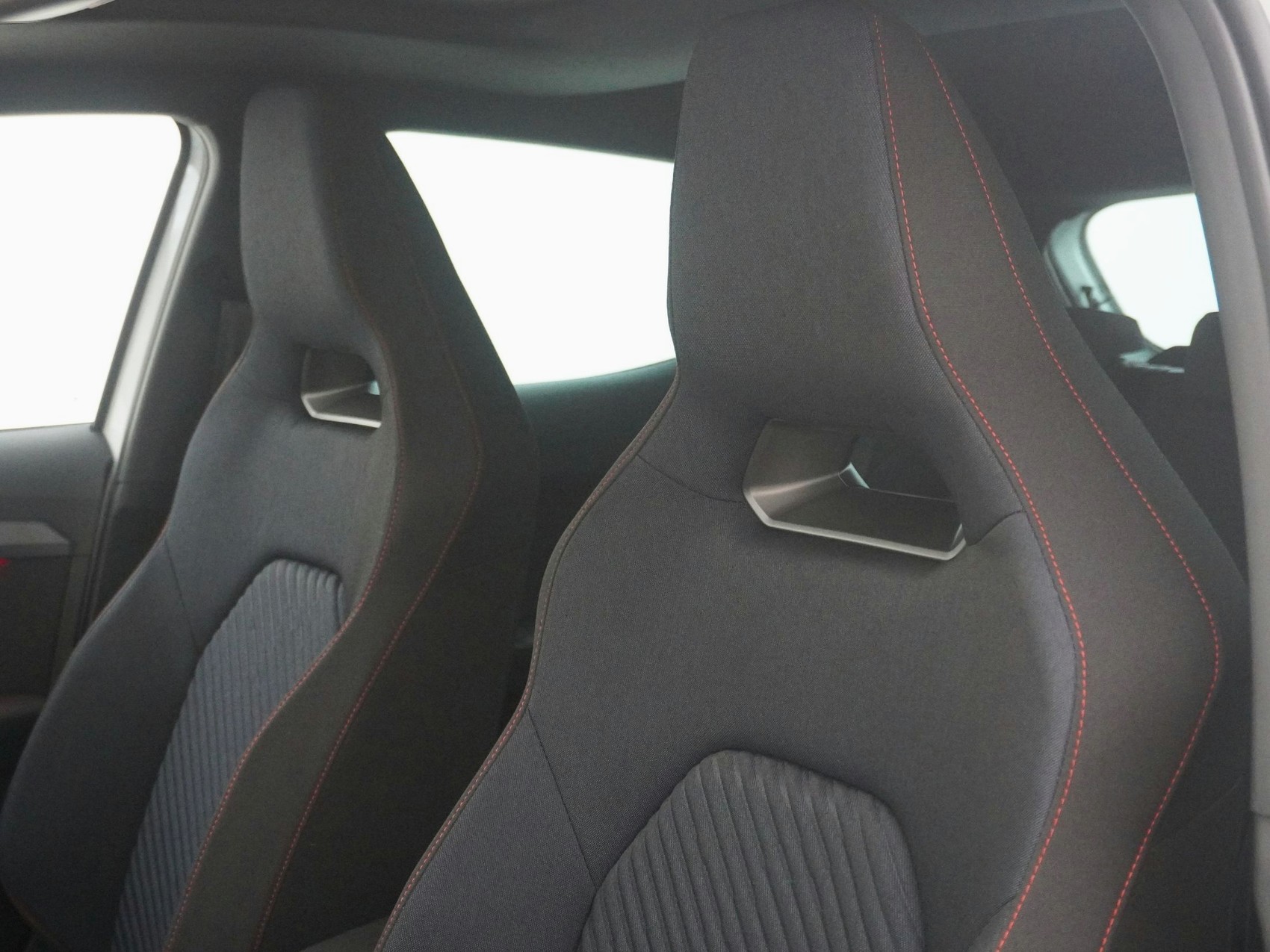 SEAT Ibiza 1.5 TSI FR DSG-image-12