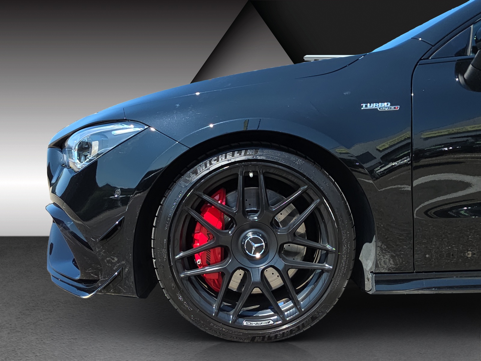 MERCEDES-BENZ CLA 45 S AMG 4Matic+ 8G-DCT-image-18