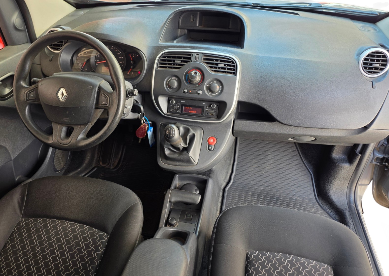 RENAULT Kangoo Medium dCi 90 Access-image-8