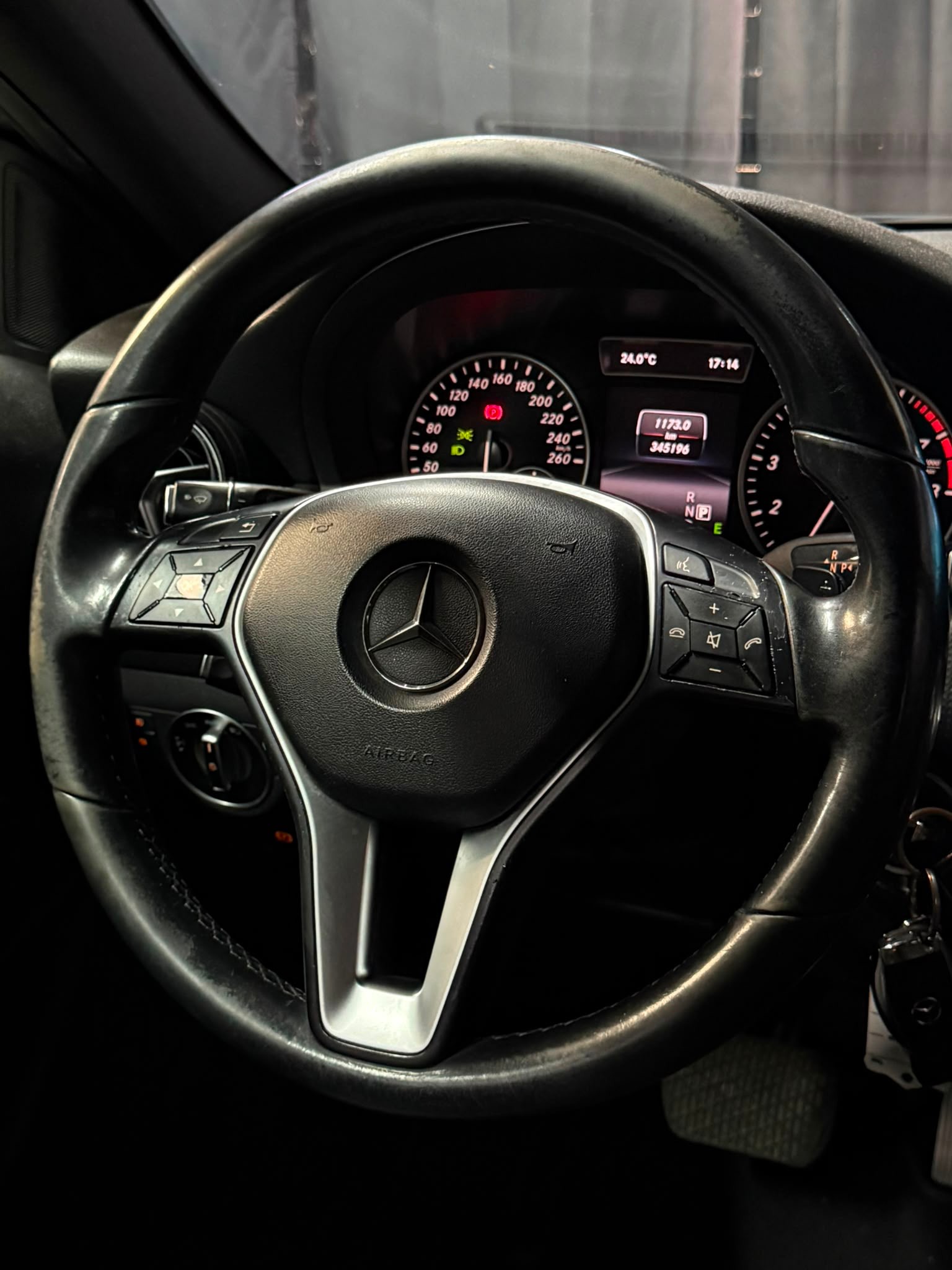 MERCEDES-BENZ A 200 AMG Line — slika 13