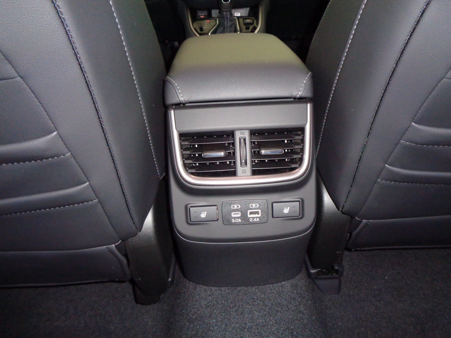 SUBARU Outback 2.5i Final Edition AWD Lineartronic-image-10