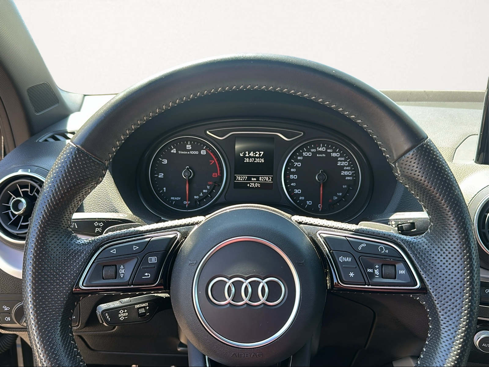 AUDI Q2 35 TFSI Sport Attraction S-tronic-image-3