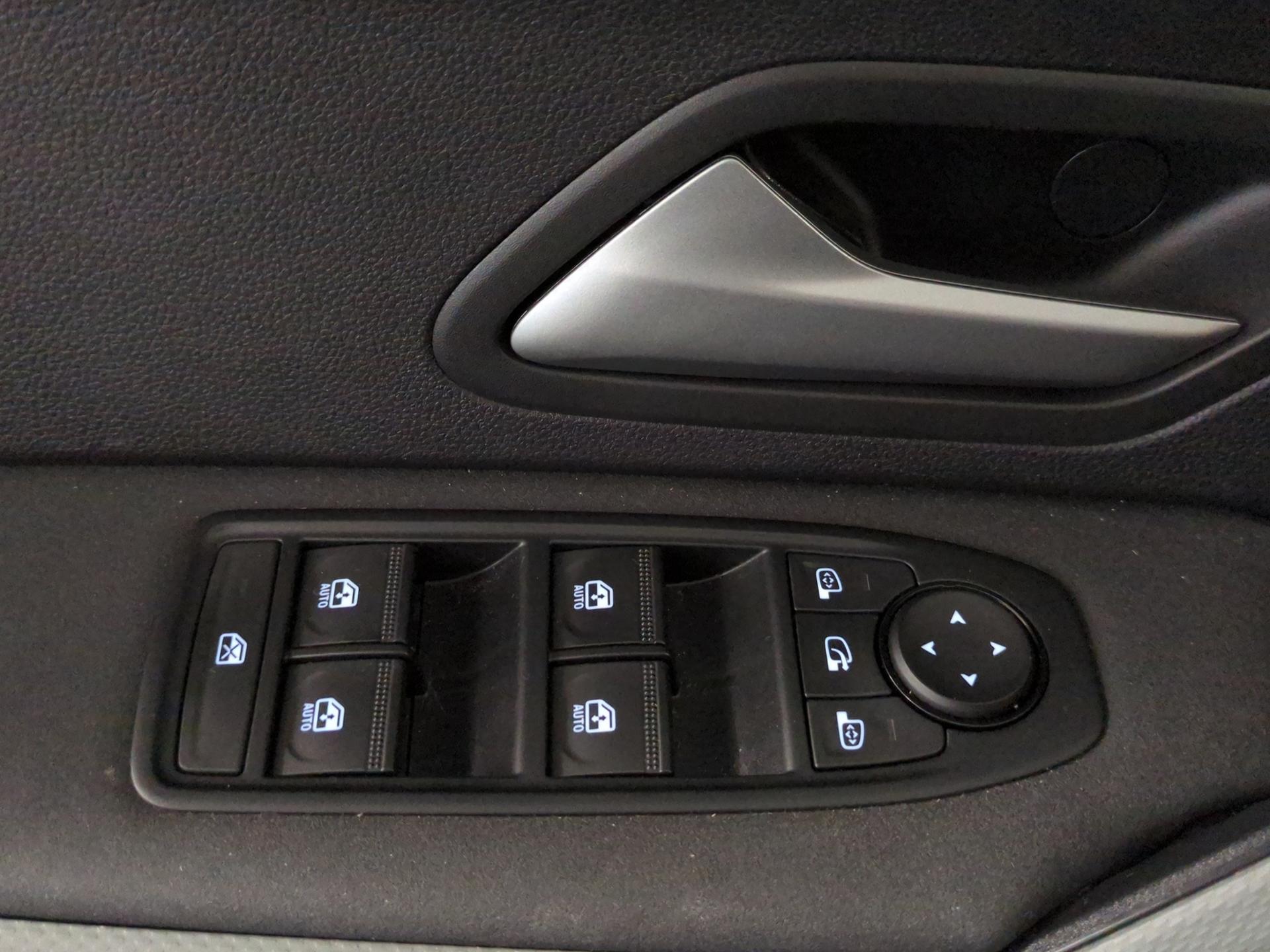 DACIA Duster HEV 140 Extreme-image-16