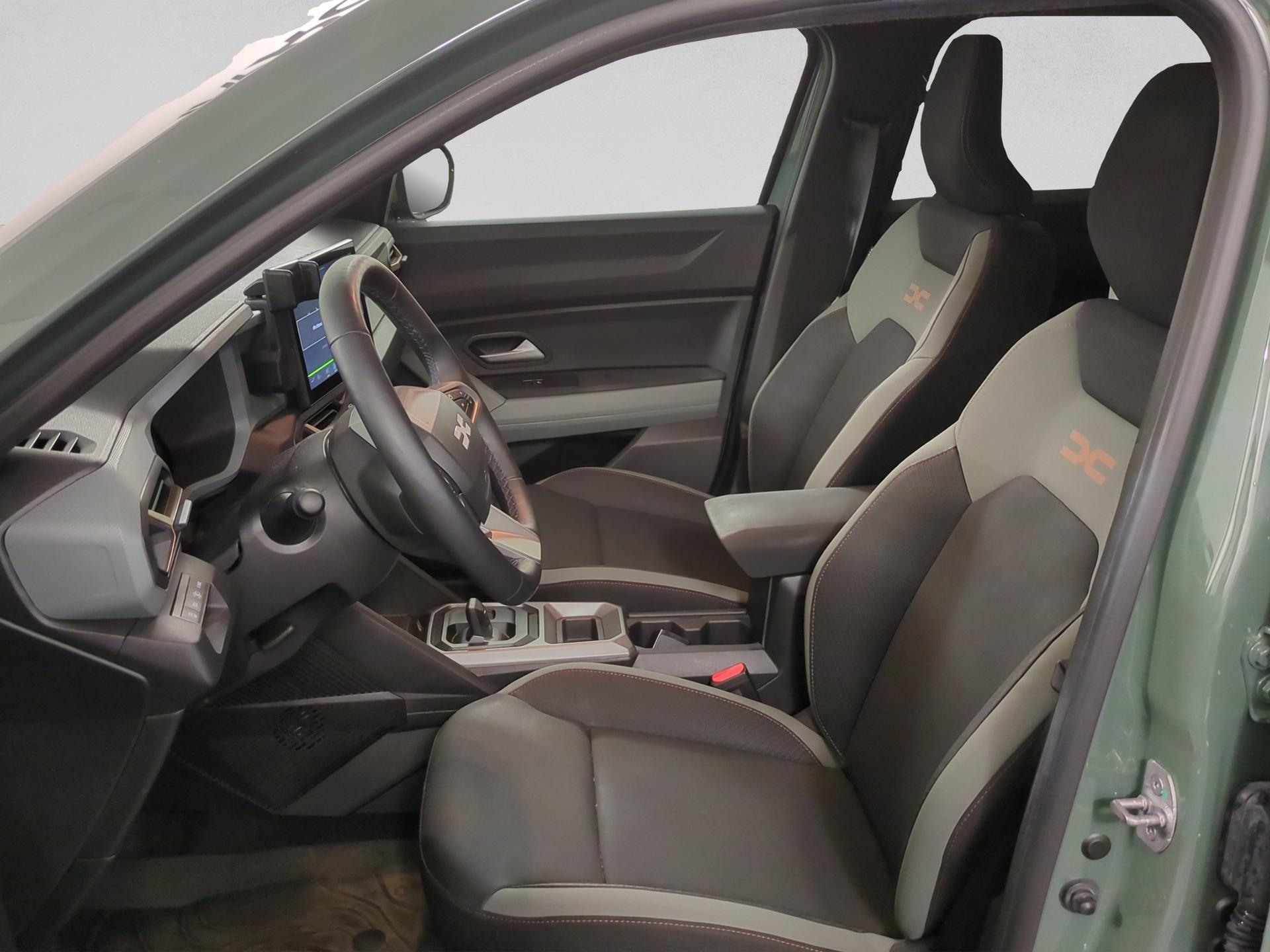 DACIA Duster HEV 140 Extreme-image-8